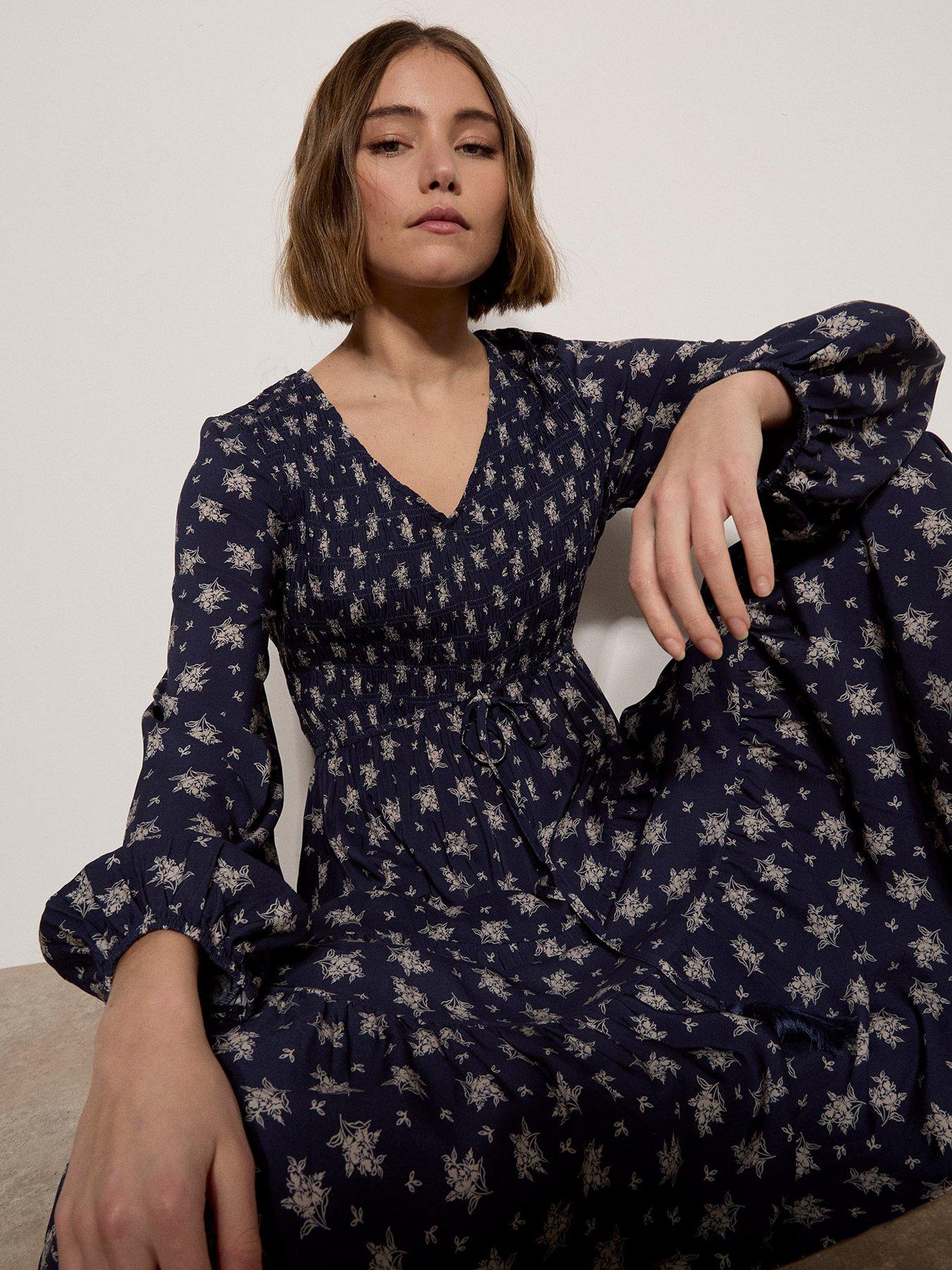Image 3 of 4 of Apricot Mono Floral Bouquet Midaxi Dress - Navy