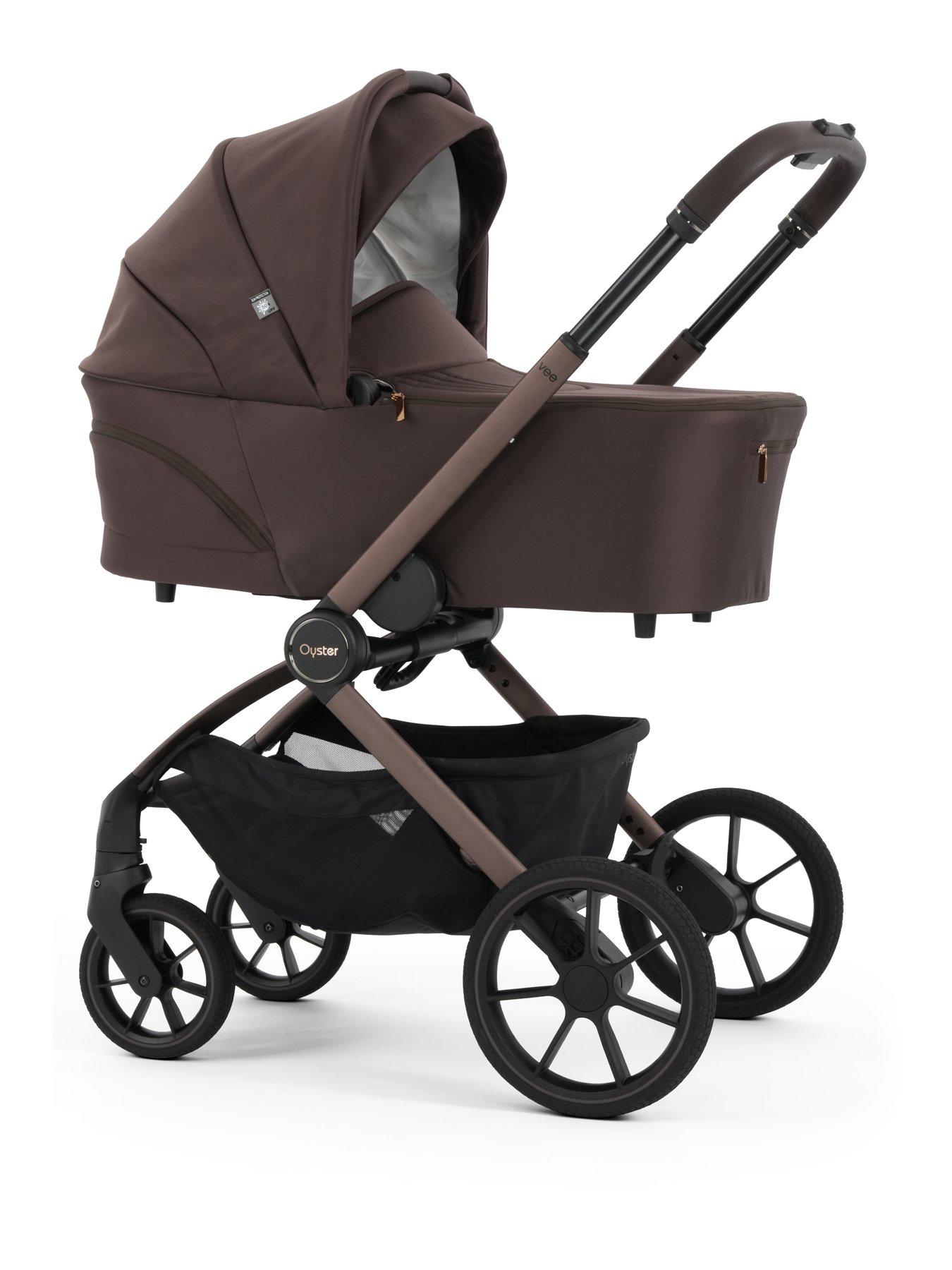 Image 3 of 7 of Oyster Oyster Vee Pushchair 360 Spin Bundle - Chocolate