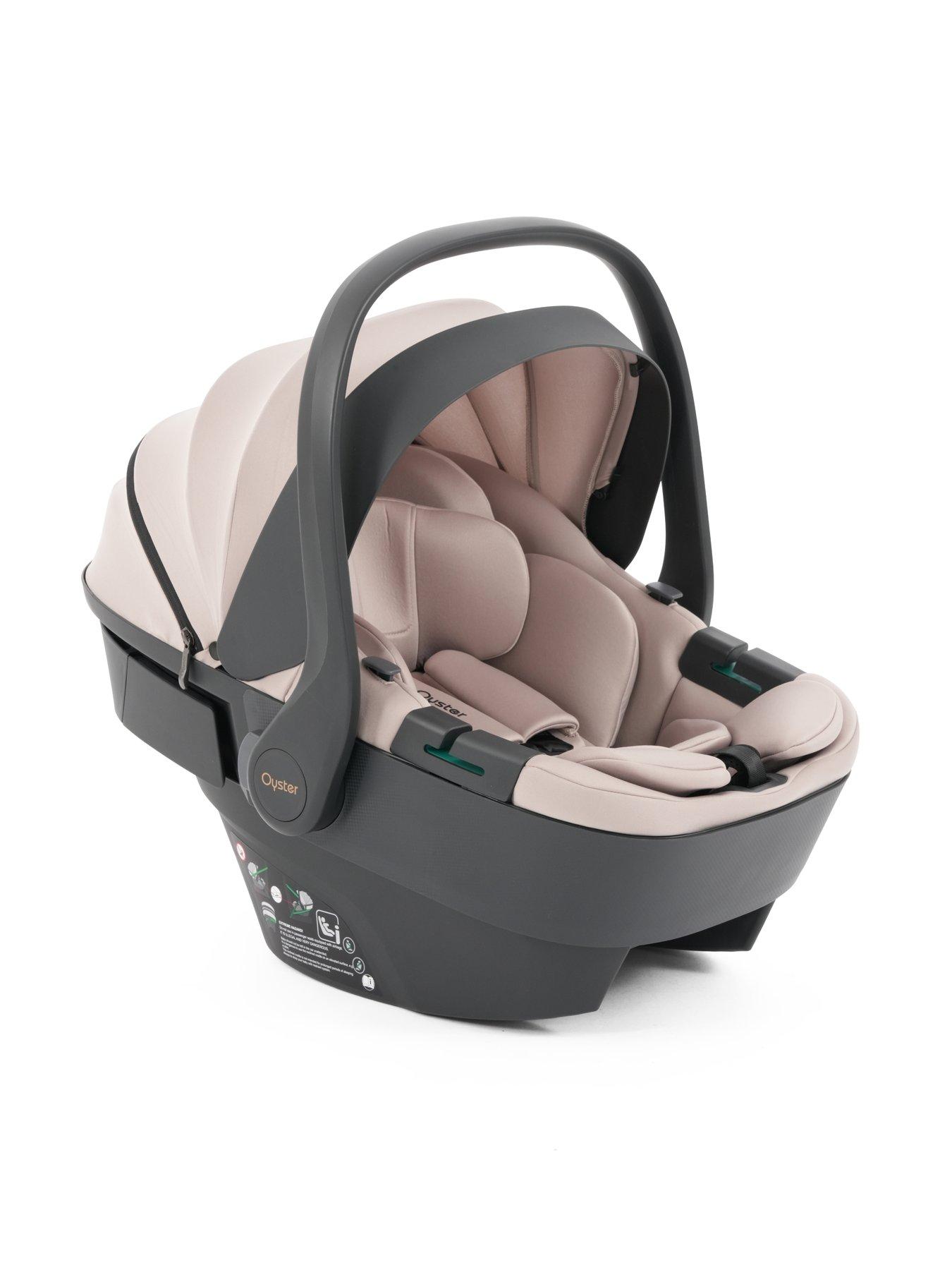 Image 4 of 7 of Oyster Oyster Vee Pushchair 360 Spin Bundle - Vanilla