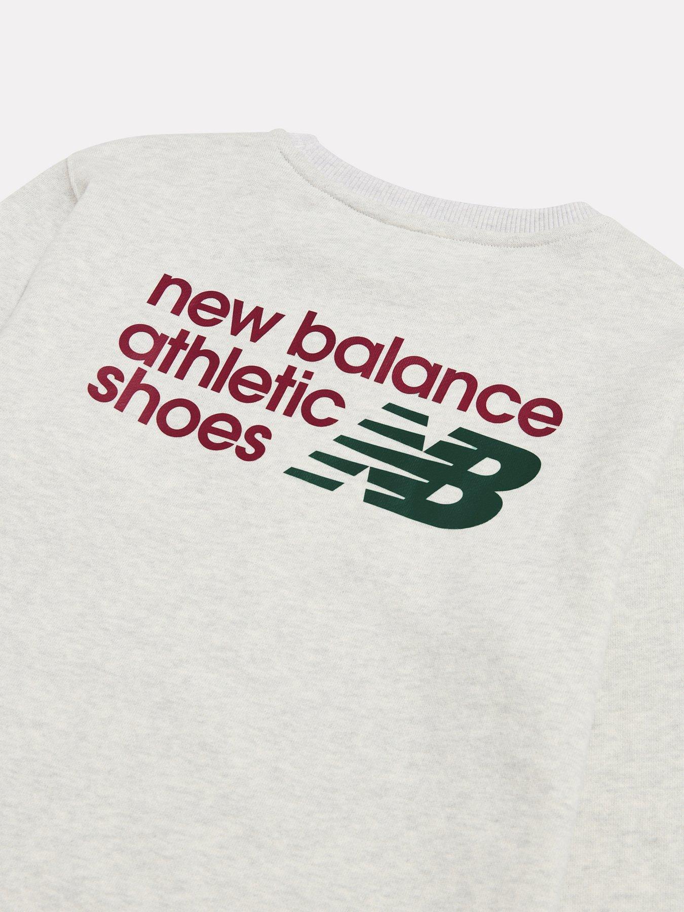 Image 3 of 4 of New Balance Boys Athletics Premium Chest Logo Sweatshirt - Grey