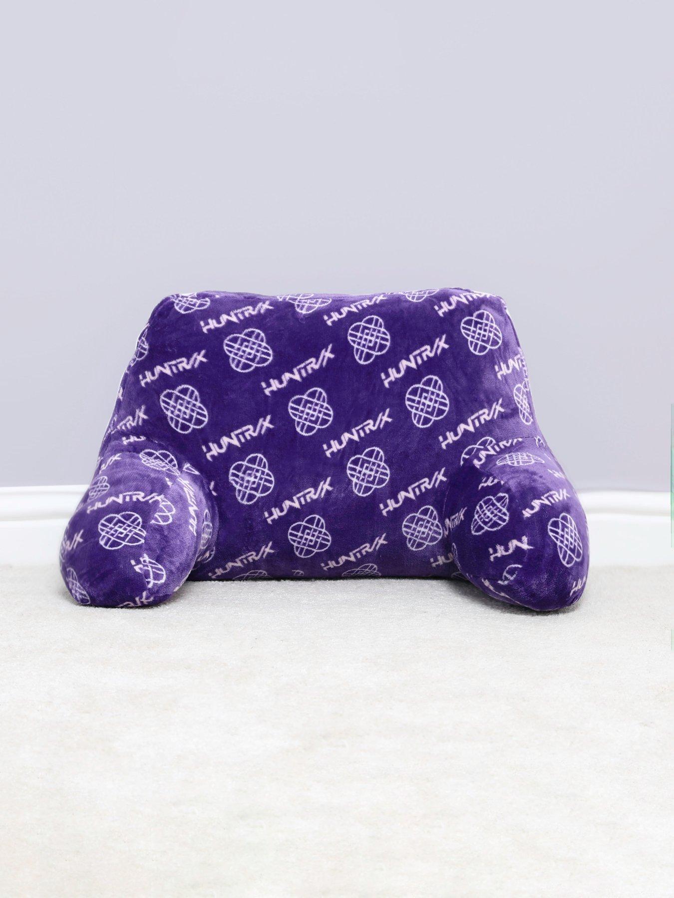 Image 4 of 7 of K-Pop Demon Hunters Reach Cuddle Cushion Rotary