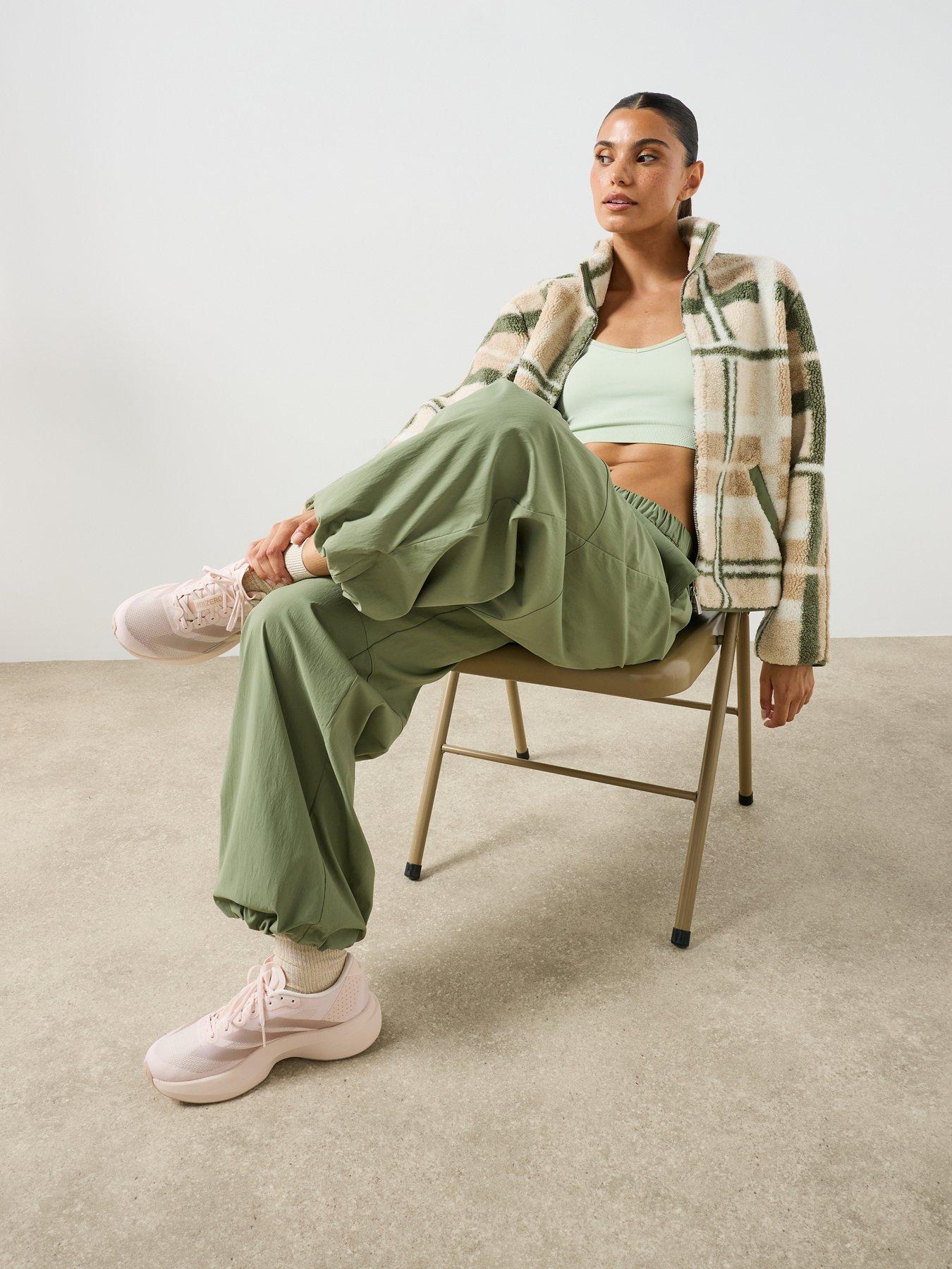 Image 5 of 6 of Sweaty Betty Womens Wide Leg Elasticated Waist Joggers - Green