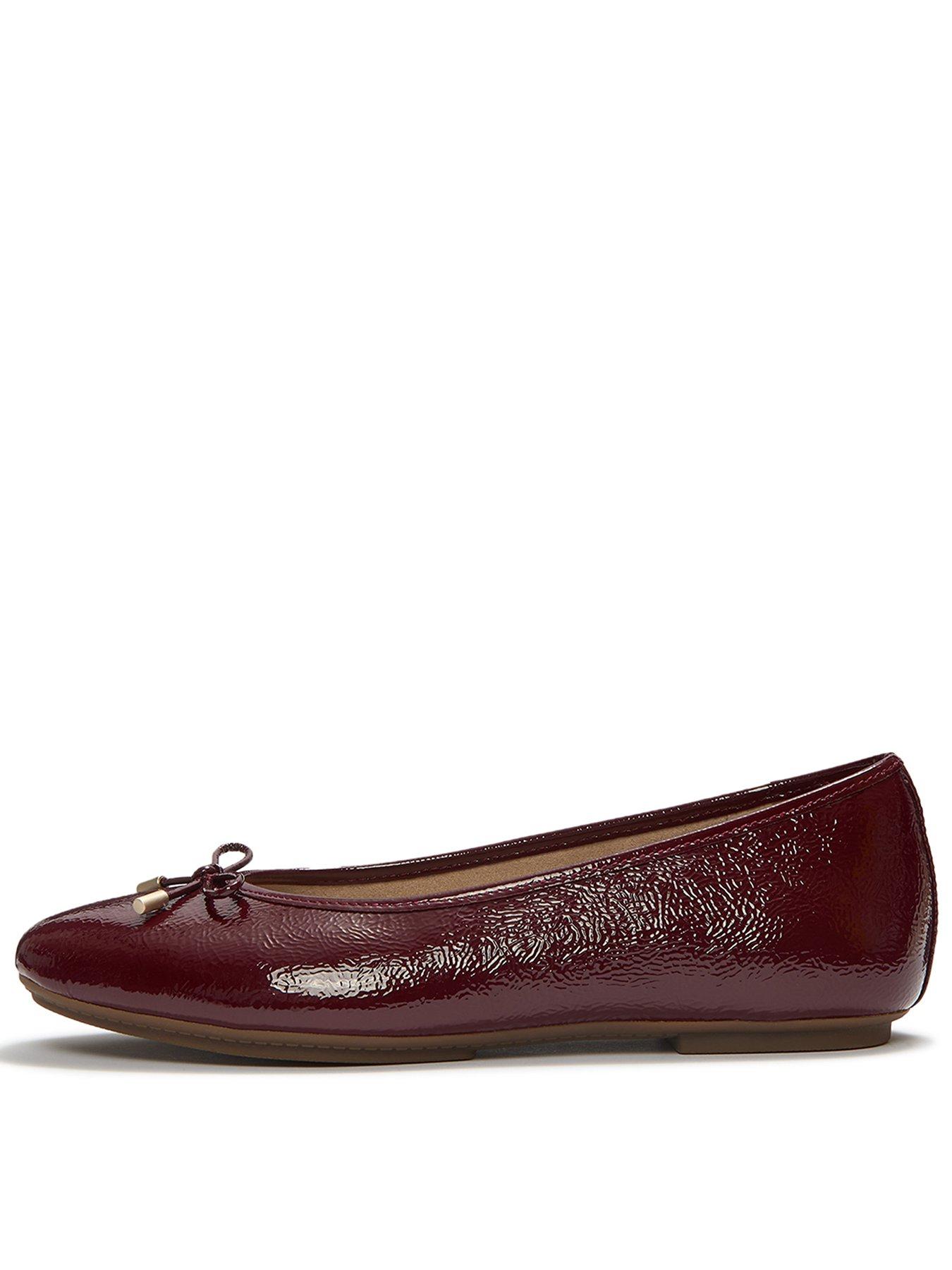 Fitflop Womens Delicato Bow Textured Patent Leather Ballet Pumps - Red