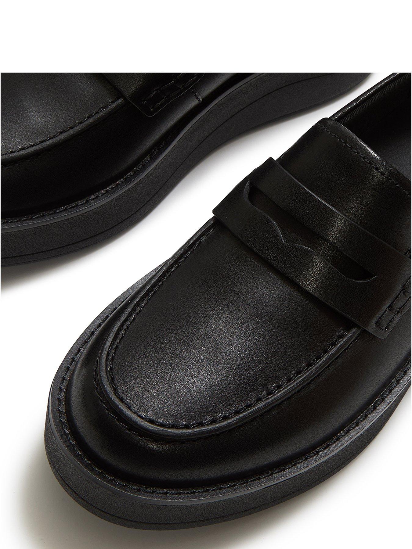 Image 4 of 5 of FitFlop Womens GEN-FF Roam Leather Chunky Loafers - Black