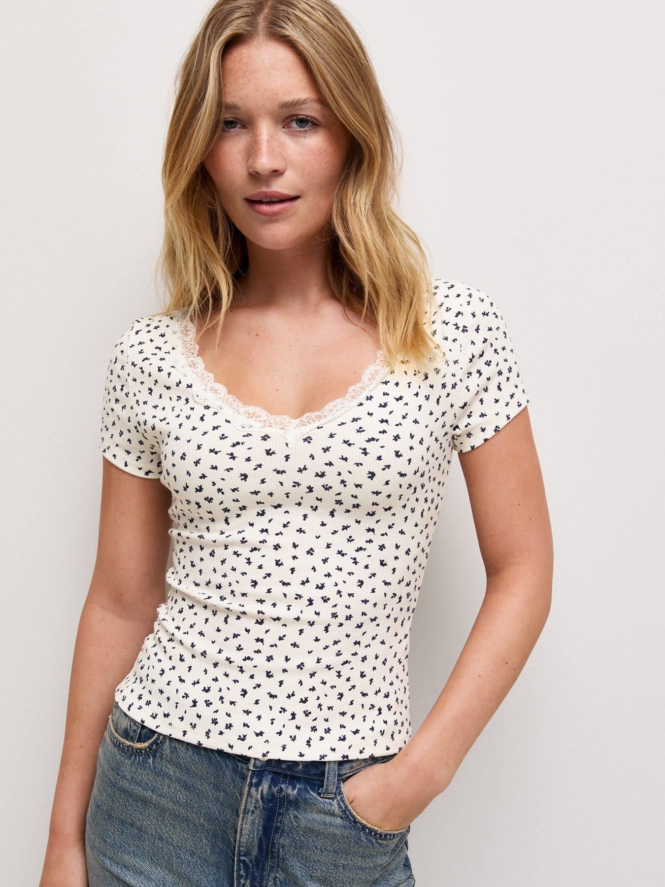 New Look Cotton Rich Ditsy Print Lace Trim V Neck T-Shirt - White