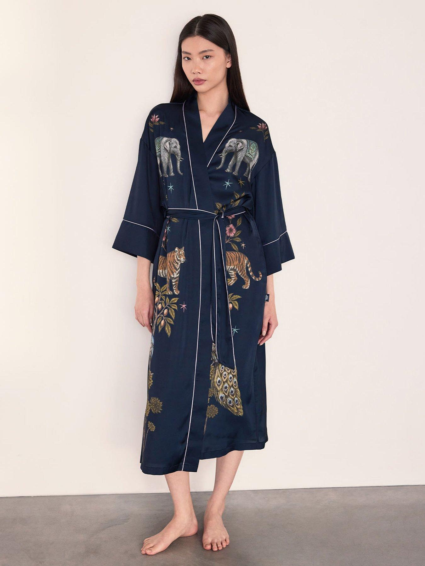 CHELSEA PEERS Chelsea Peers Satin Moonlight Safari Print Kimono Dressing Gown - Navy