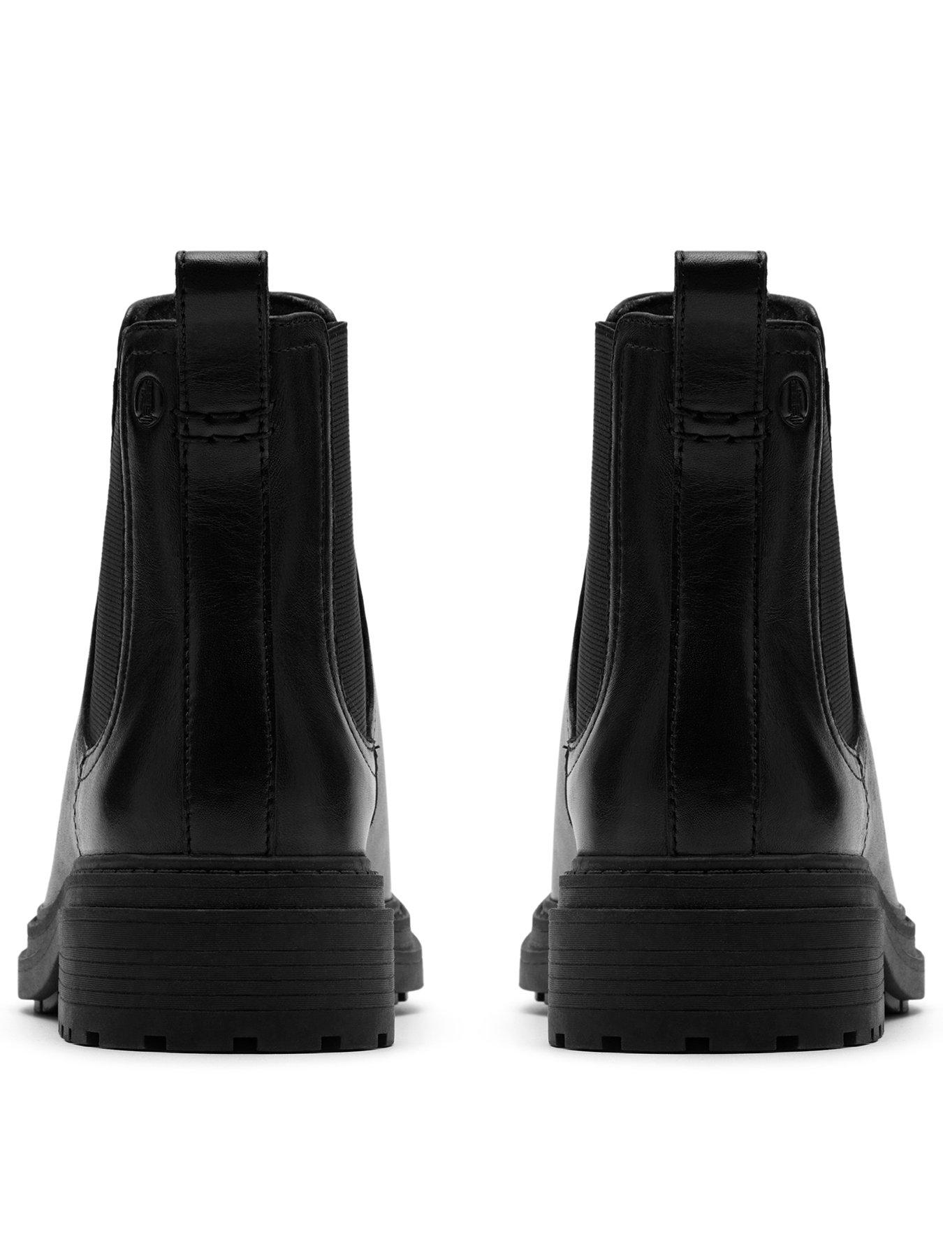 Image 3 of 6 of Clarks Wide Fit Orinoco3 Lane Black Boot
