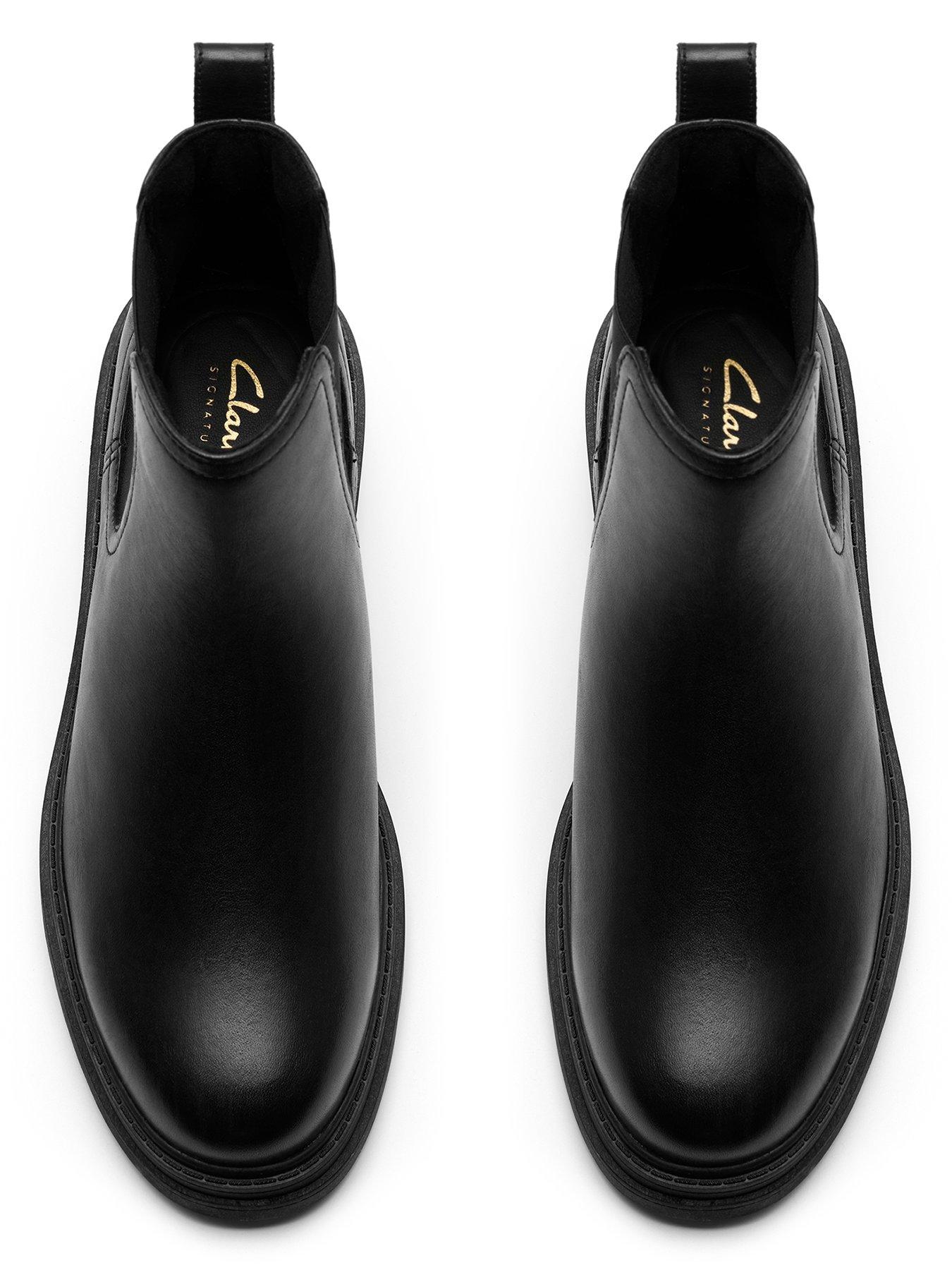 Image 4 of 6 of Clarks Wide Fit Orinoco3 Lane Black Boot
