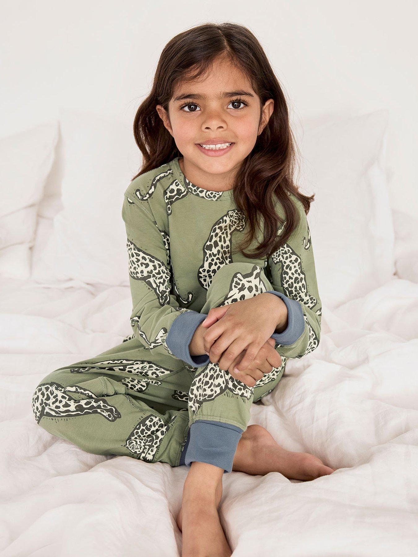Image 2 of 6 of CHELSEA PEERS Unisex Kids 2 Pack Star Stripe/Leopard Print Long Pyjama Set - Multi