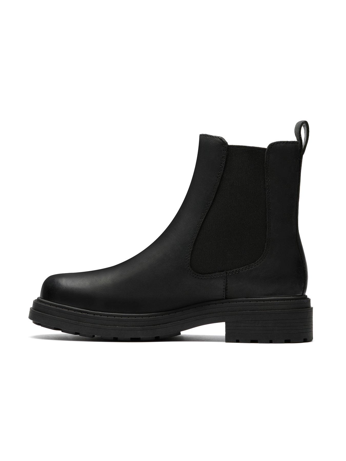 Image 6 of 6 of Clarks Wide Fit Orinoco3 Top Black Boot