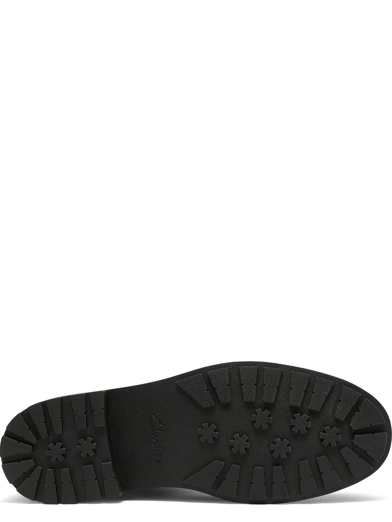 Image 5 of 6 of Clarks Orinoco3 Lane Suede Boot - Olive