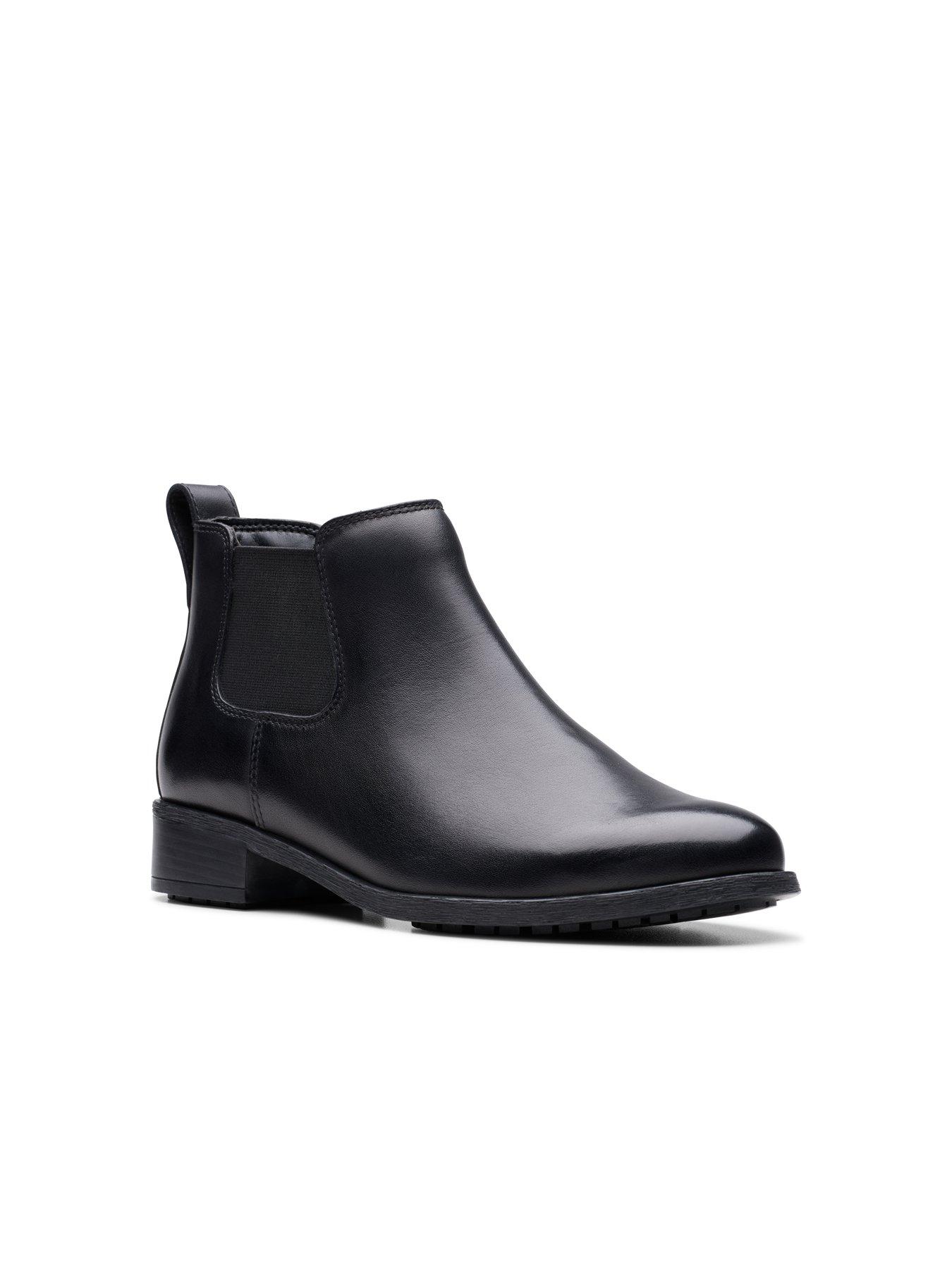 Image 6 of 7 of Clarks Womens Wide Fit Havisham Top Ankle Boots - Black