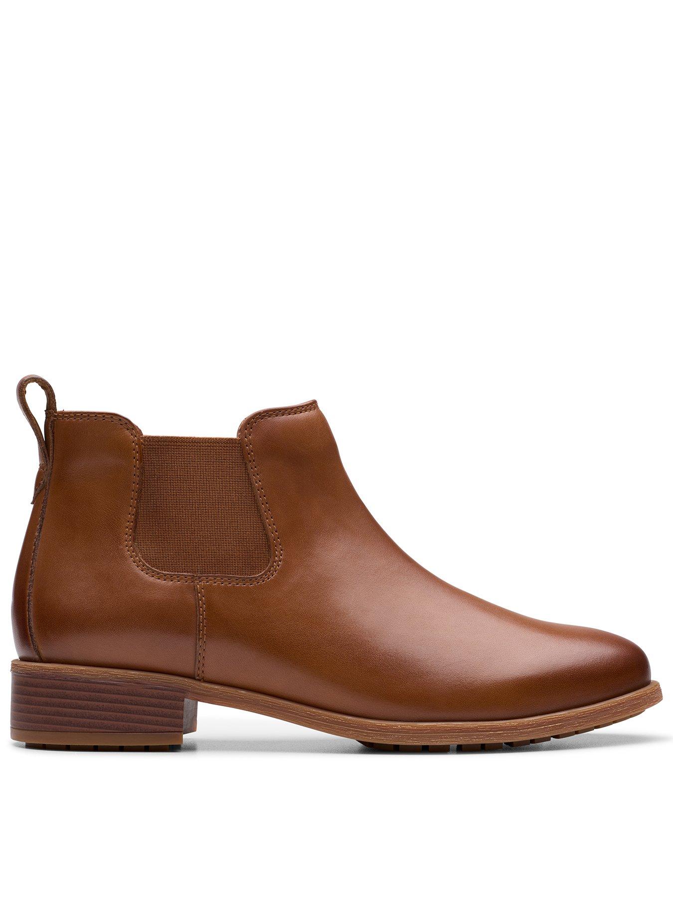 Image 1 of 6 of Clarks Wide Fit Havisham Top