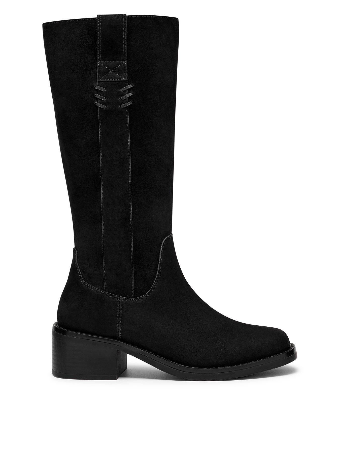 Clarks Digby Ranch Black Nubuck Premium Boot
