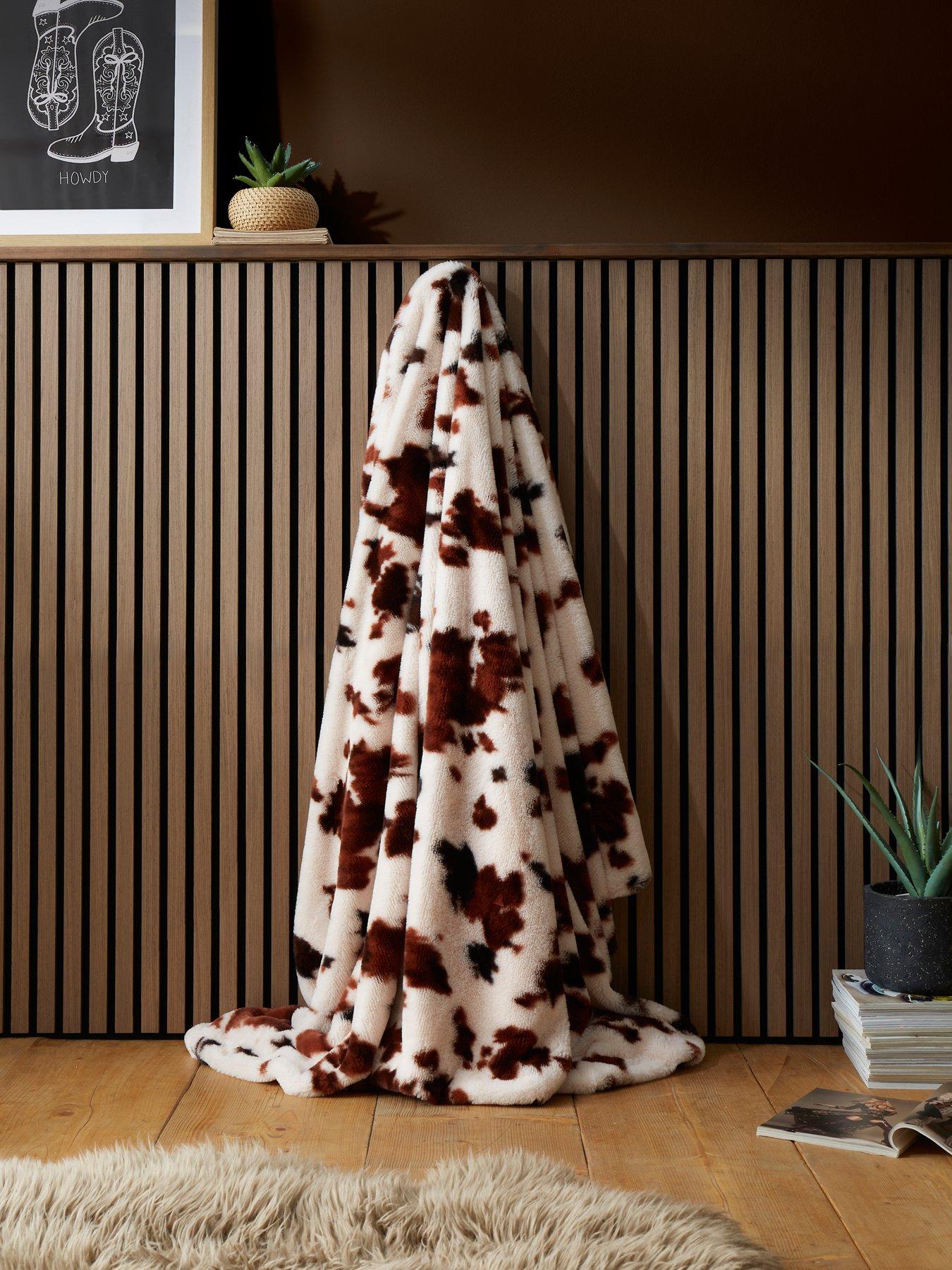 Fusion Cow Print Faux Fur Bedspread In Natural
