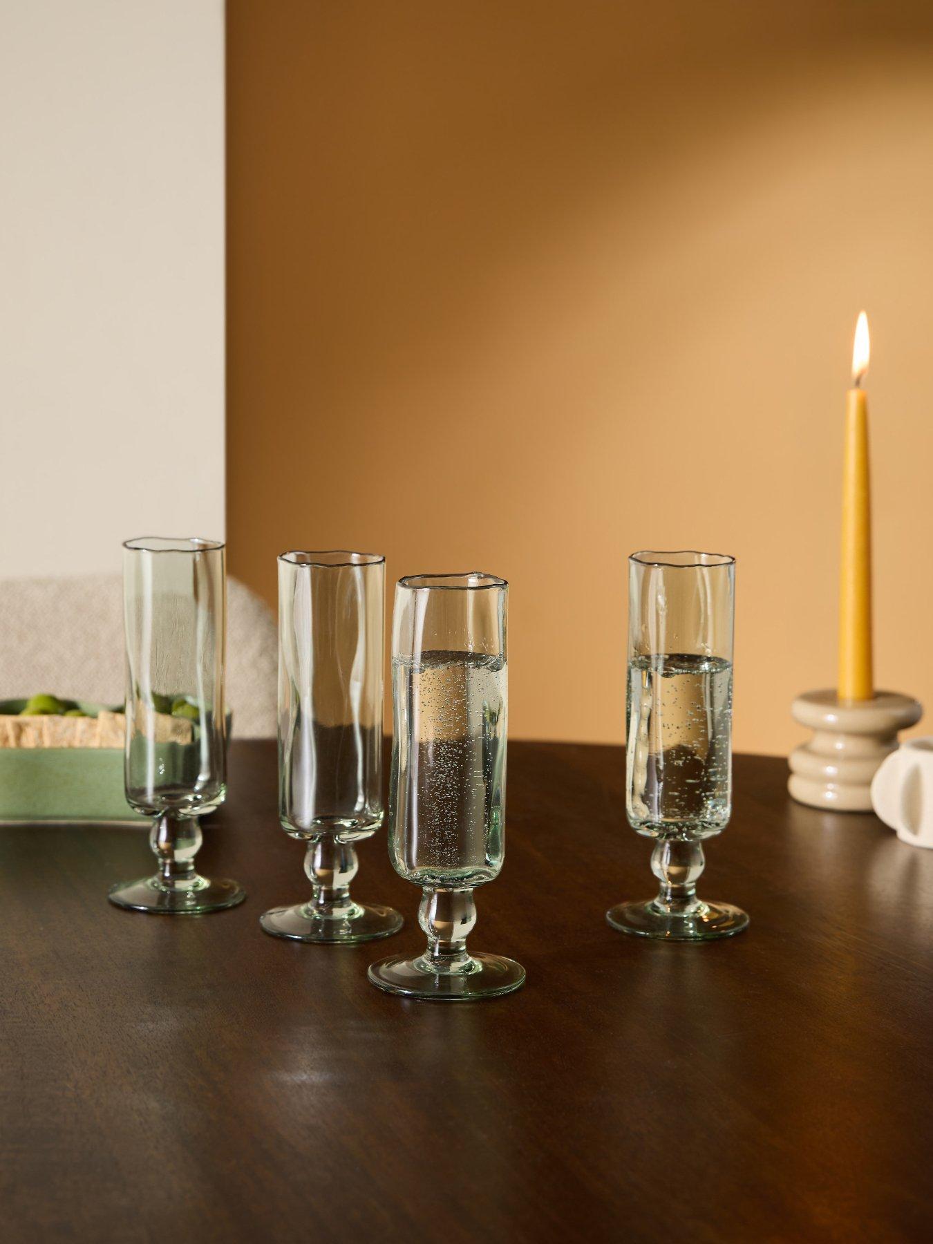 Made Made Travellers Rest Champagne Flute 4pk