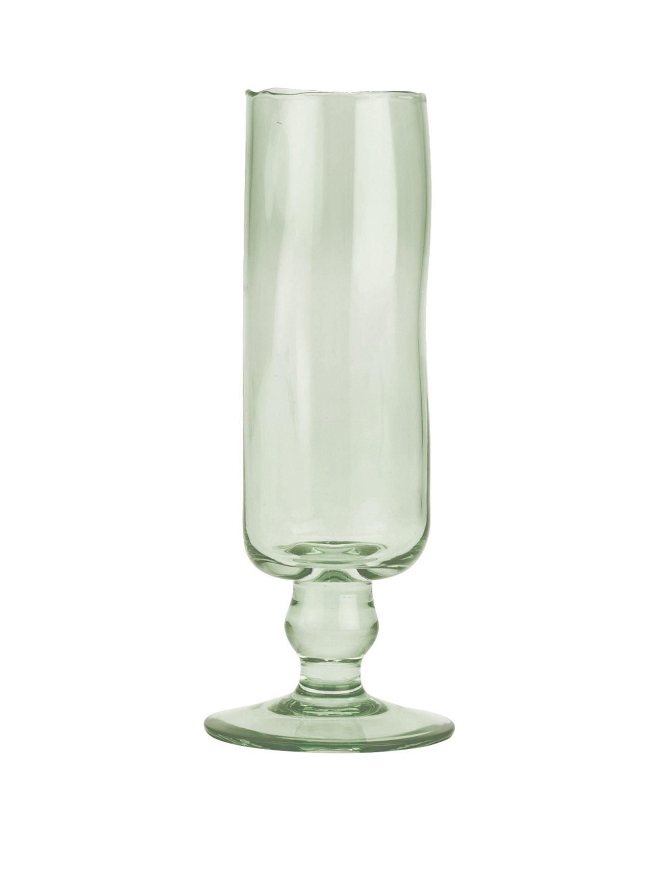 Image 2 of 5 of Made Travellers Rest Champagne Flute 4pk
