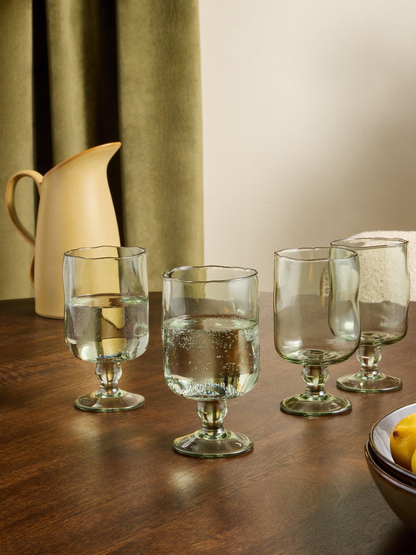 Made Made Travellers Rest Wine Glass 4pk