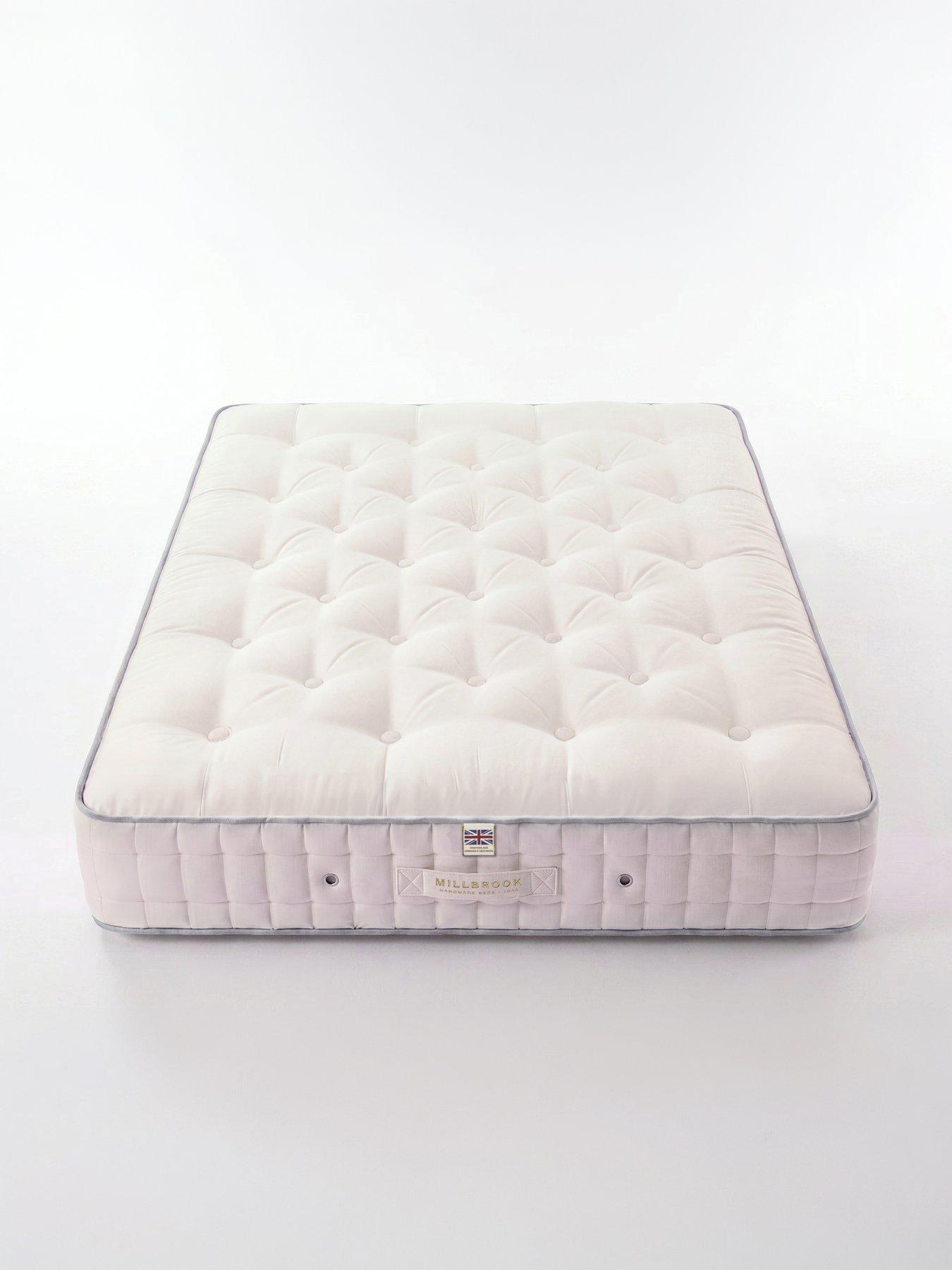 Image 3 of 7 of Millbrook Beds 1000 Pocket British Wool Mattress