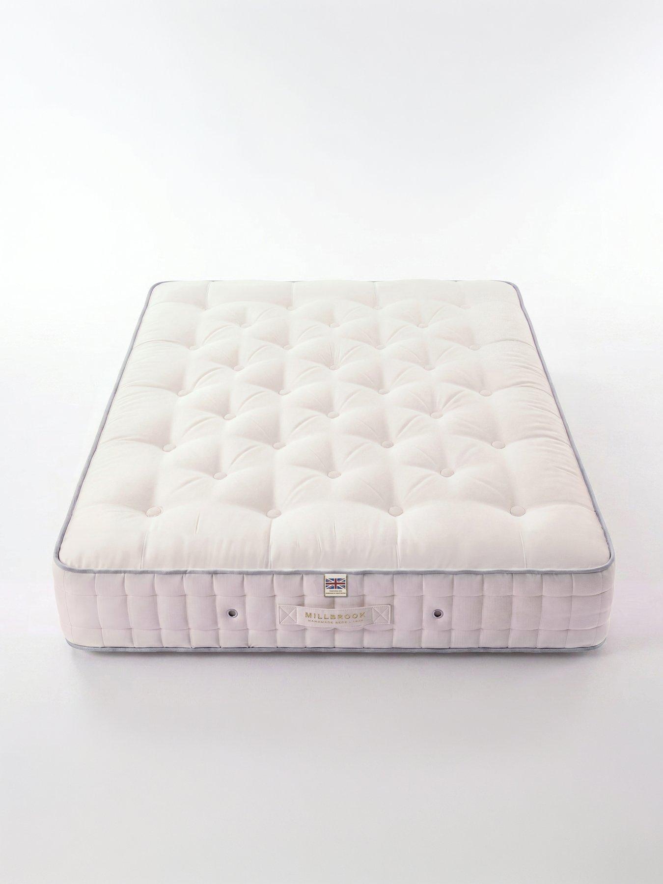 Image 3 of 7 of Millbrook Beds 2000 Pocket British Wool Mattress
