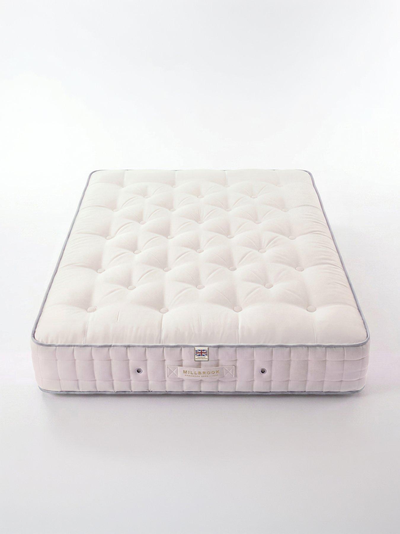 Image 3 of 7 of Millbrook Beds 3000 Pocket British Wool Mattress