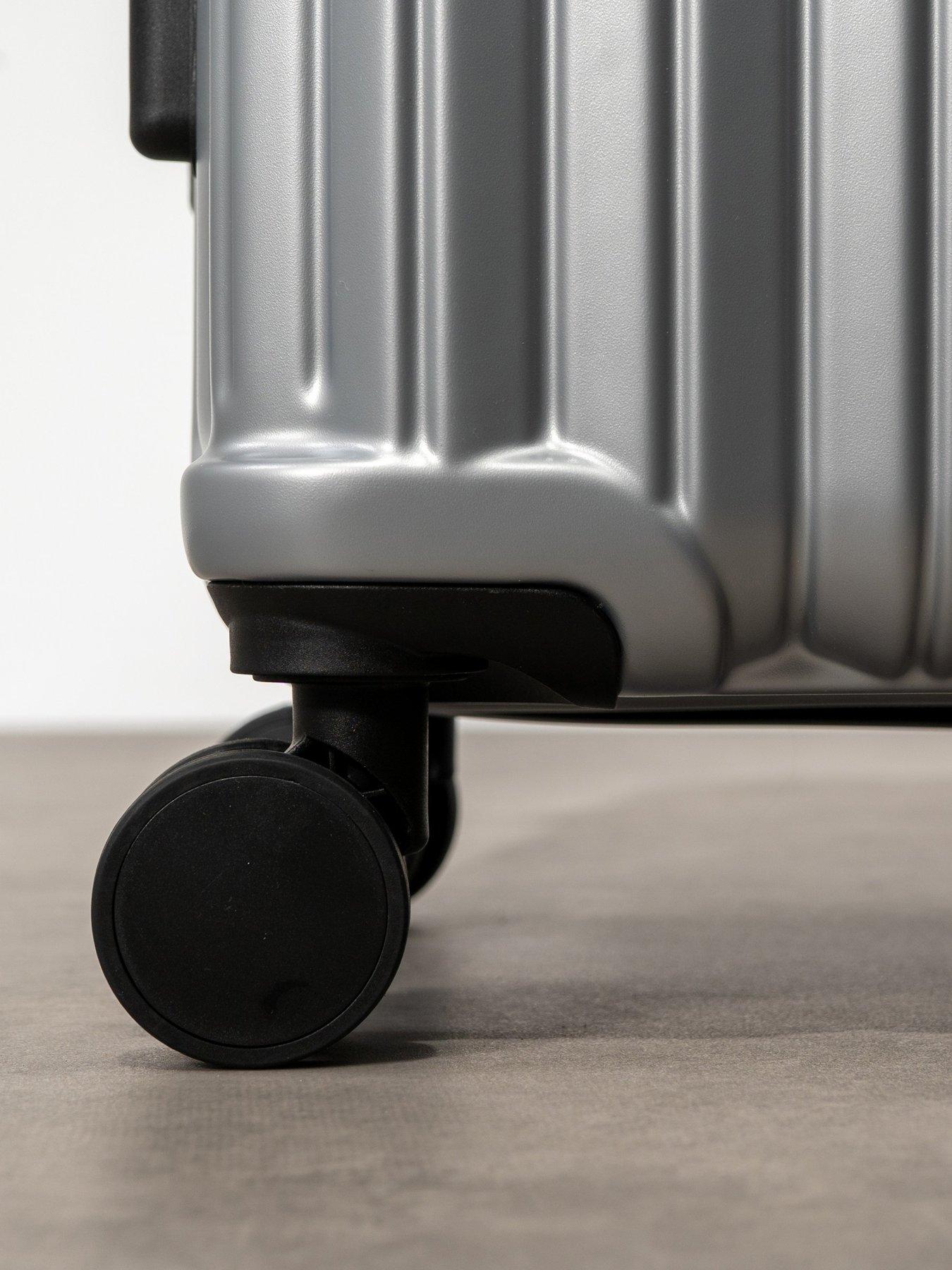 Image 7 of 7 of Rock Luggage Luna Silver 5pc Set Suitcases