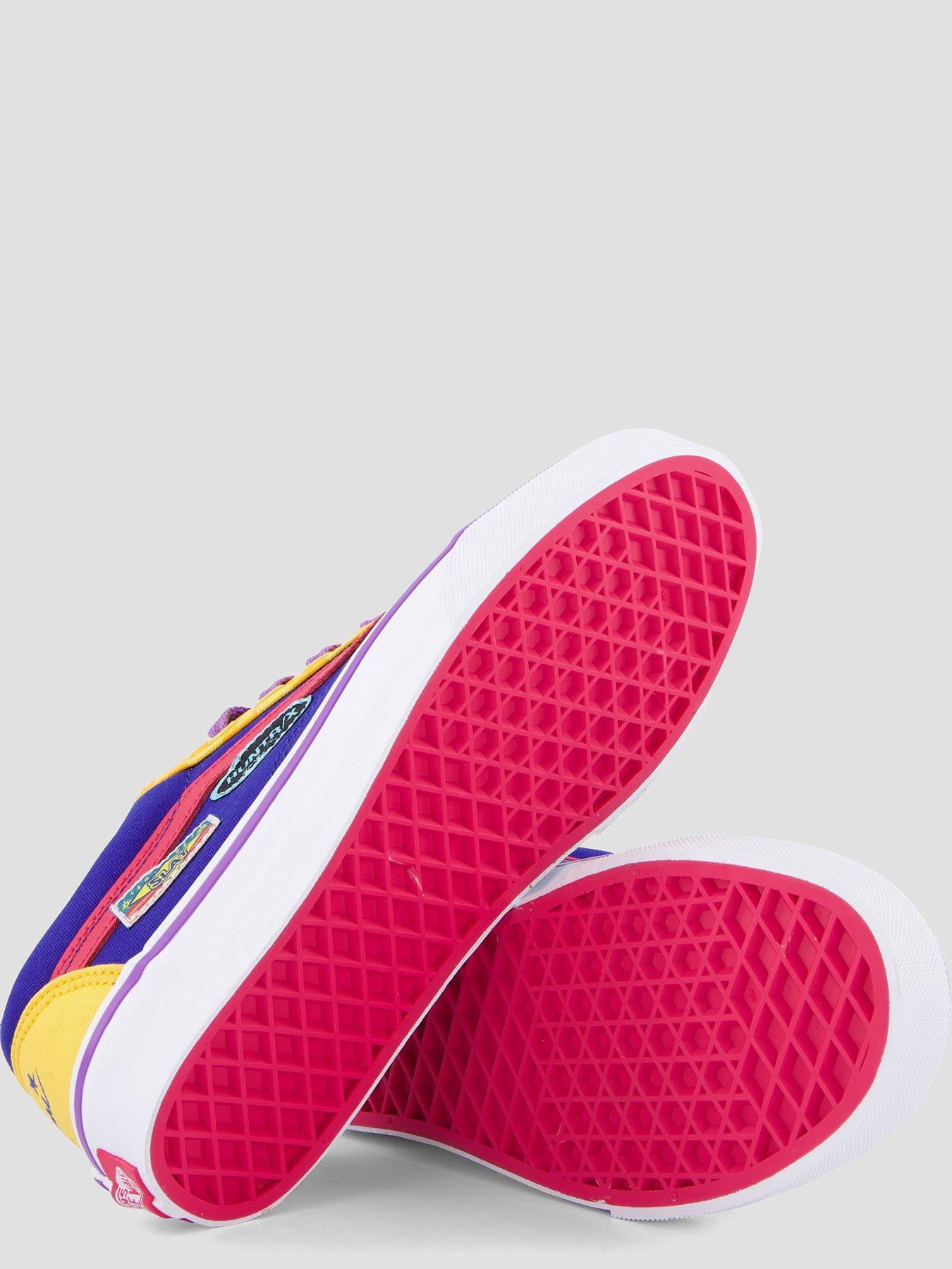 Image 4 of 7 of Vans Junior Kpop Demon Hunters Rumi Old Skool - Yellow