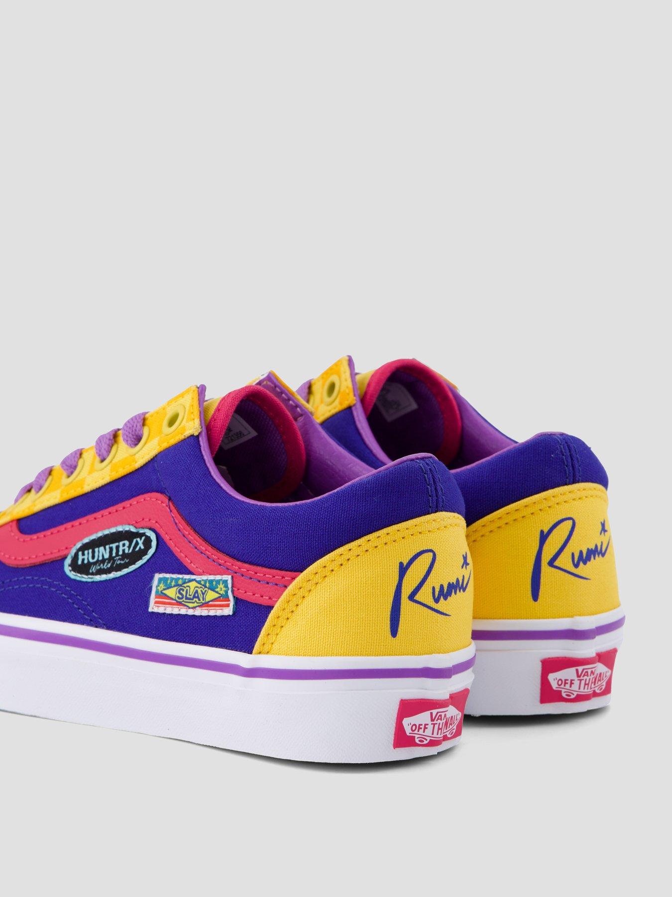 Image 5 of 7 of Vans Junior Kpop Demon Hunters Rumi Old Skool - Yellow