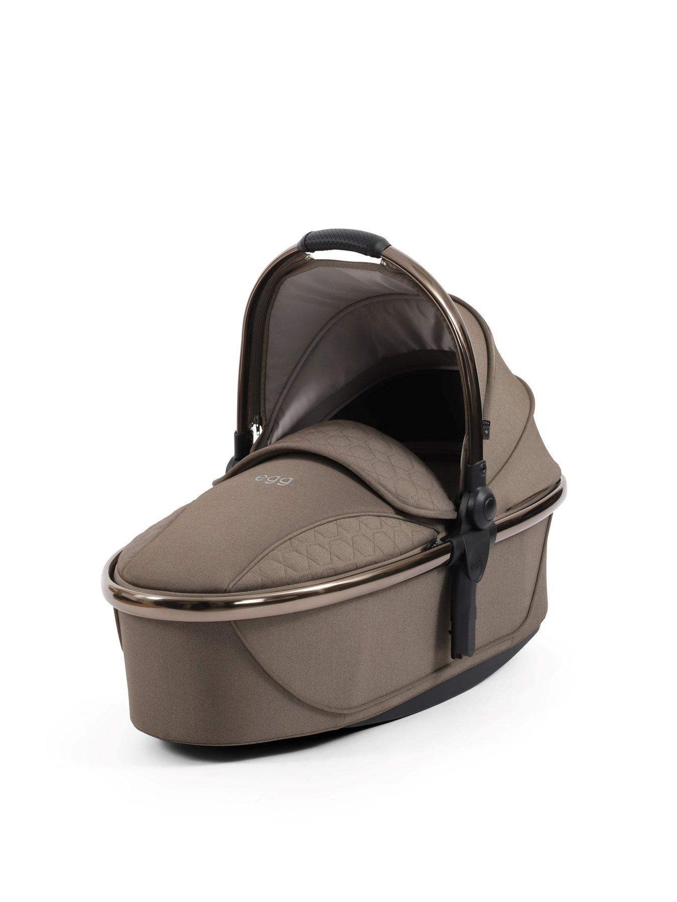 Image 4 of 6 of Egg egg3 Luxury Bundle with 360 egg shell Car Seat &amp; base - Mink