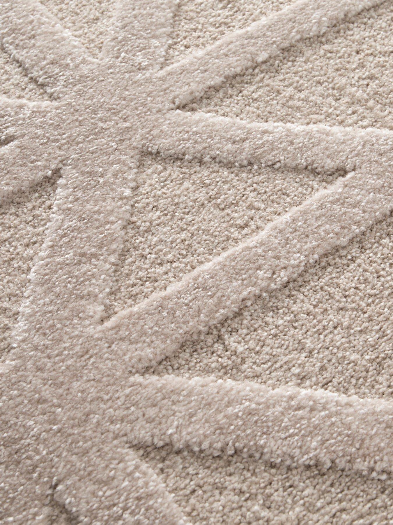 Image 4 of 4 of The Very Collection Alma Geometric Rug