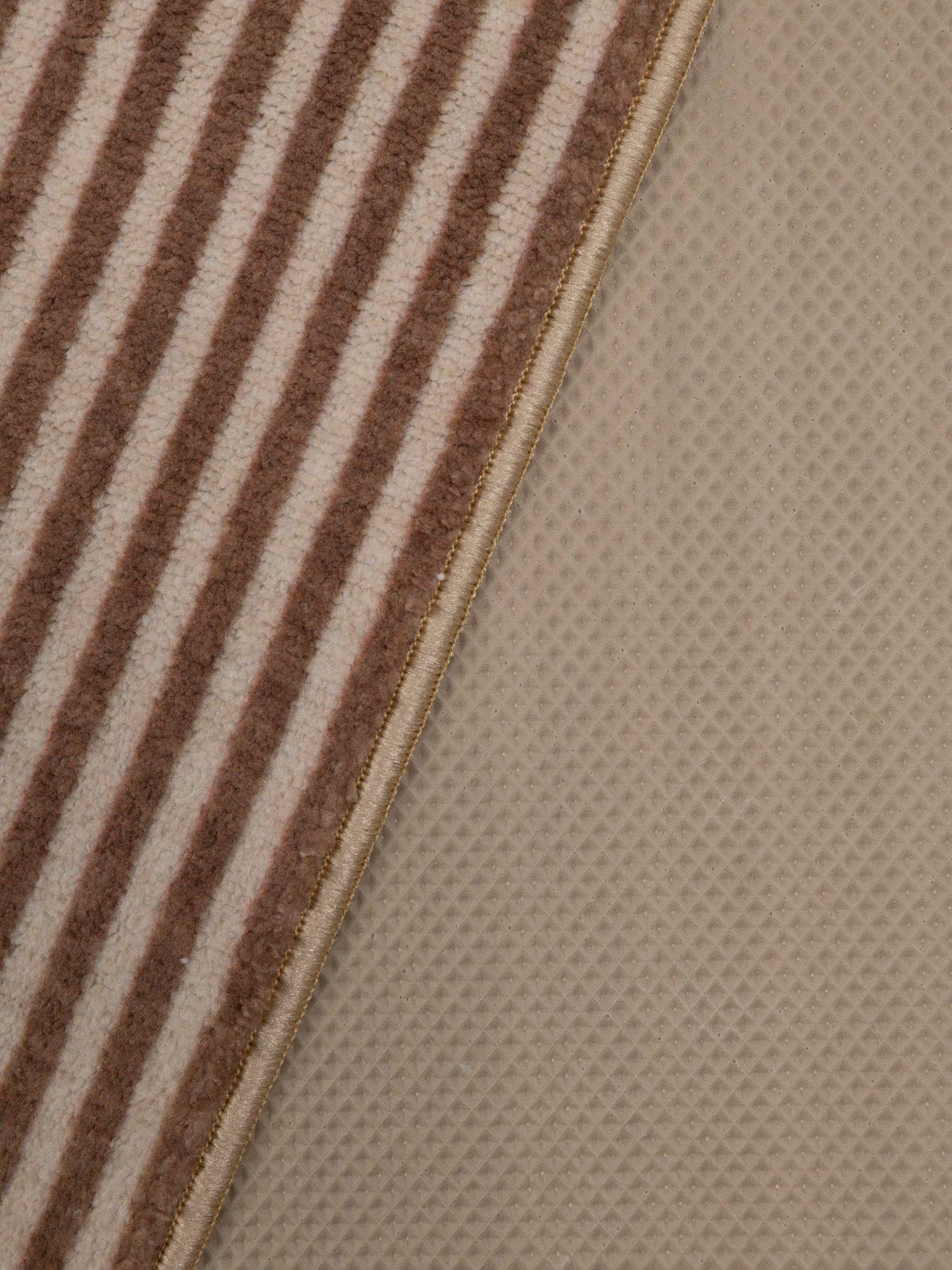 Image 4 of 4 of The Very Collection Deco Stripe Runner And Dooor Mat Set