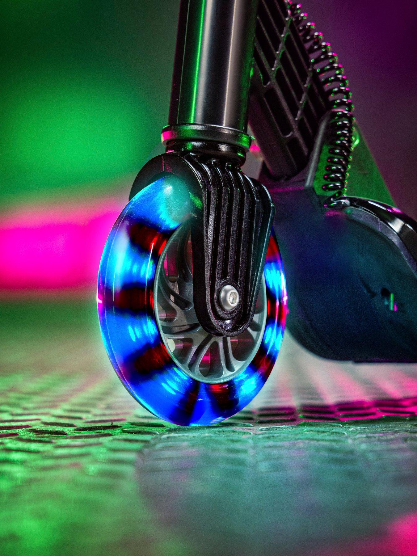 Image 6 of 7 of XOOTZ Elements Electric Folding Kids Scooter - Black