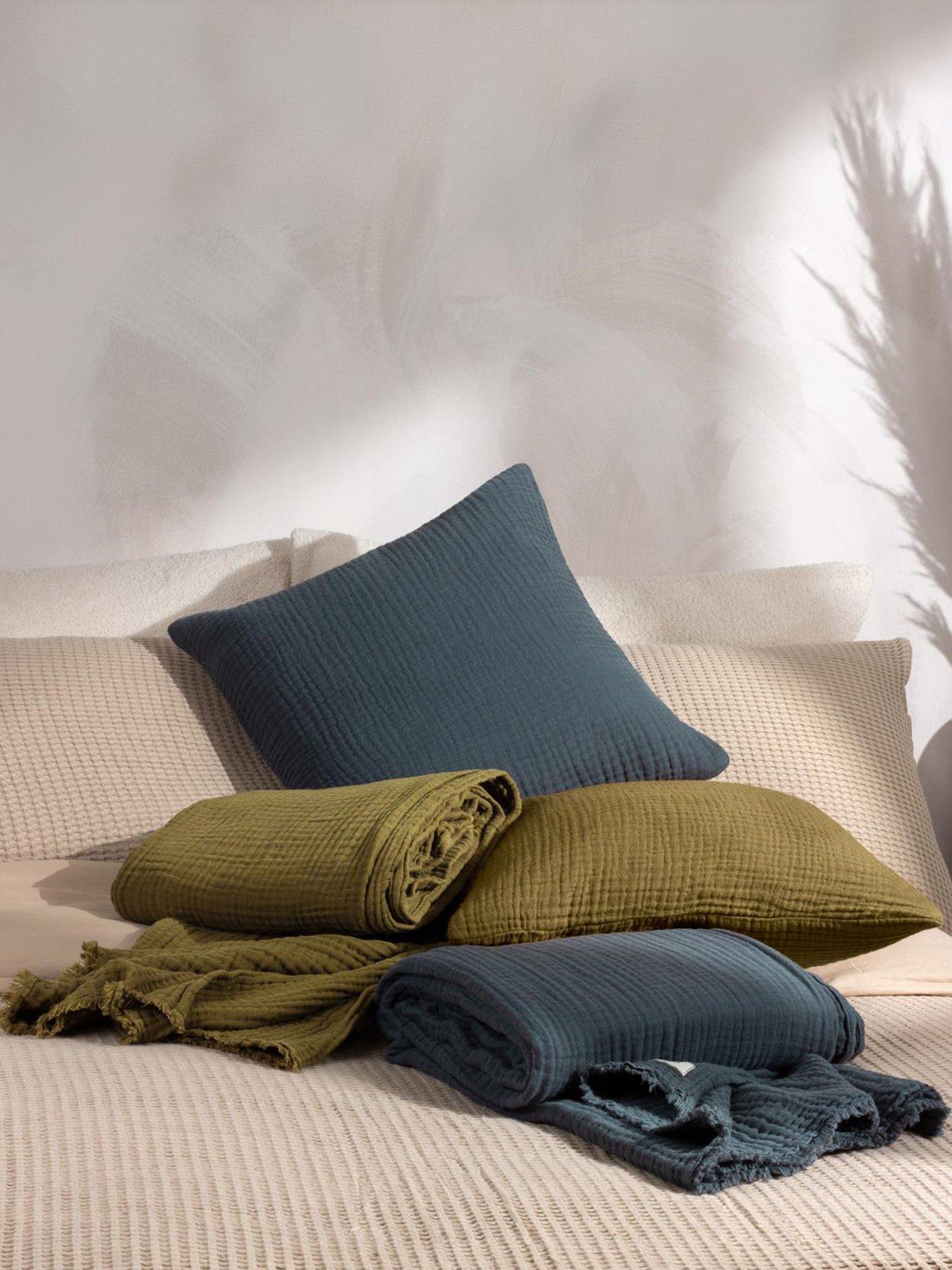 Image 5 of 5 of Yard Lark 45x45 Polyester Cushion Dusk