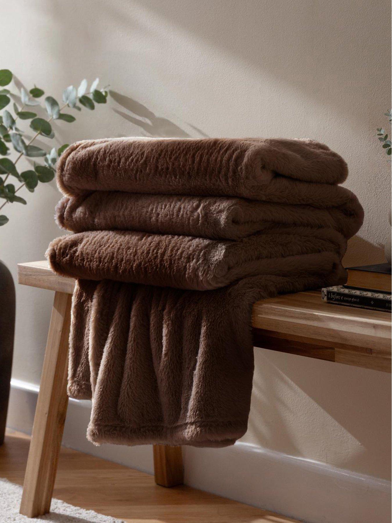Furn Kallu 150x200 Throw Chocolate