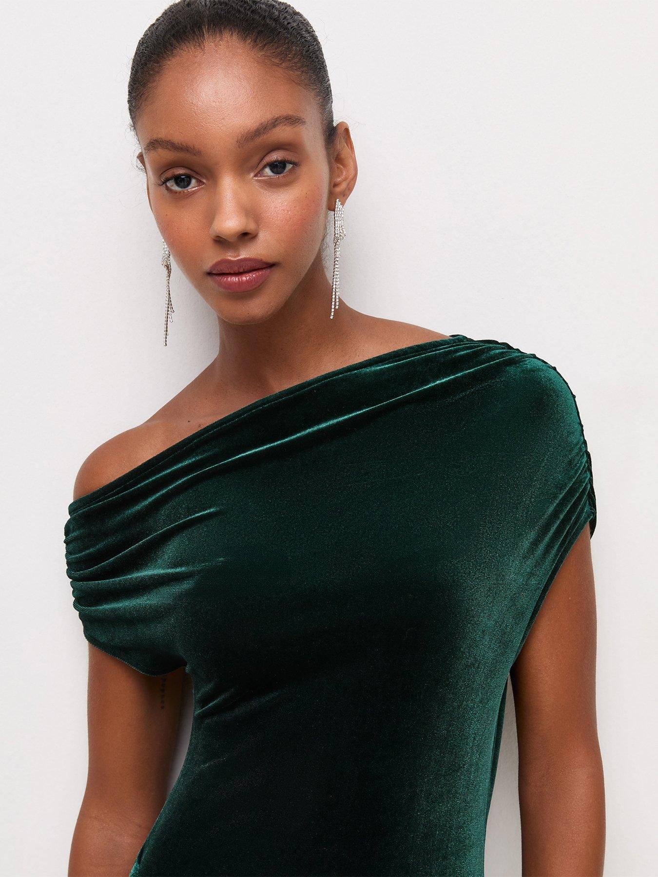 Image 4 of 6 of New Look Womens Off Shoulder Velvet Twist Front Dress - Green