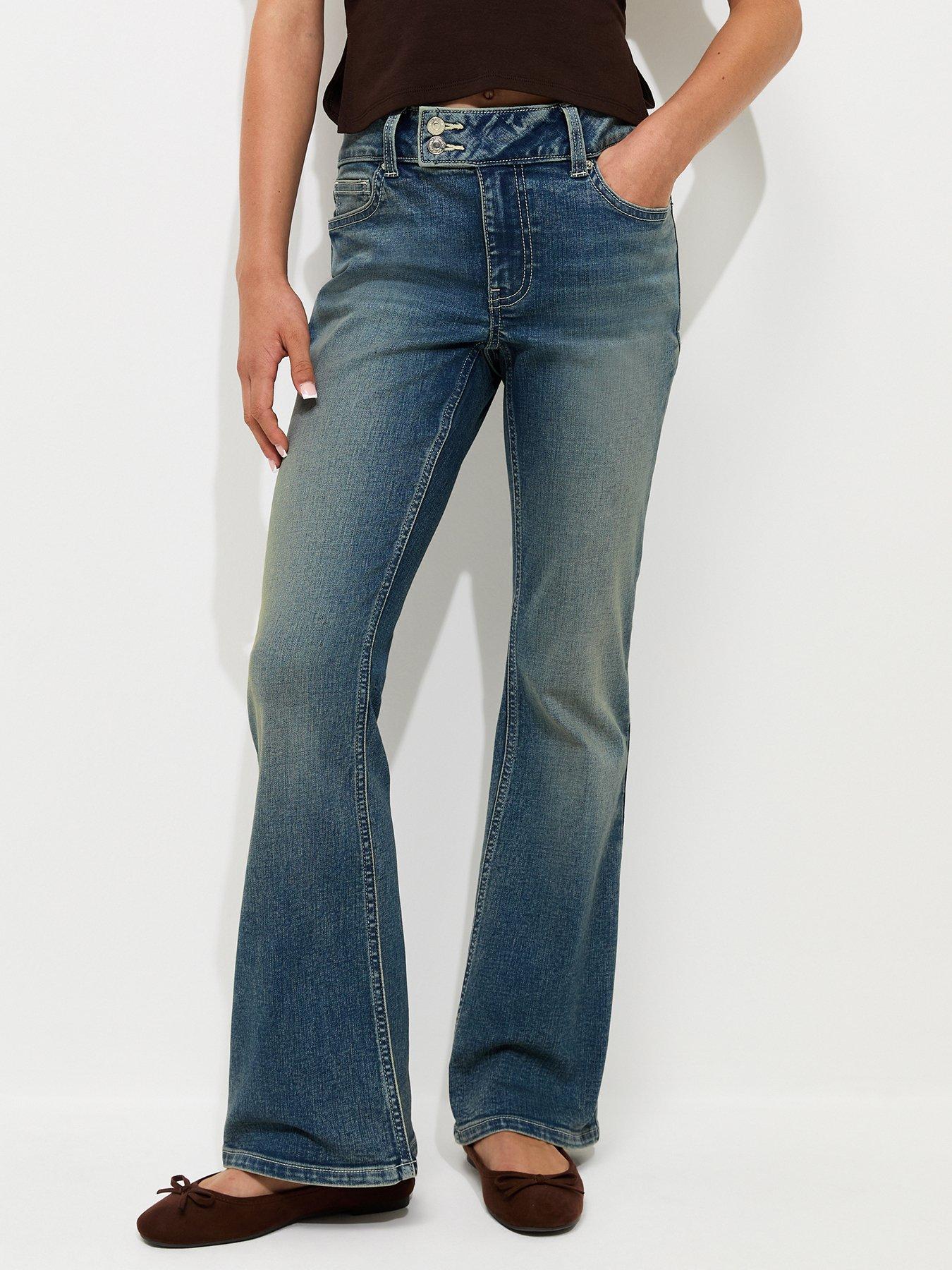 Image 4 of 7 of New Look 915 Girls Low Rise Flared 5-Pocket Jeans - Blue