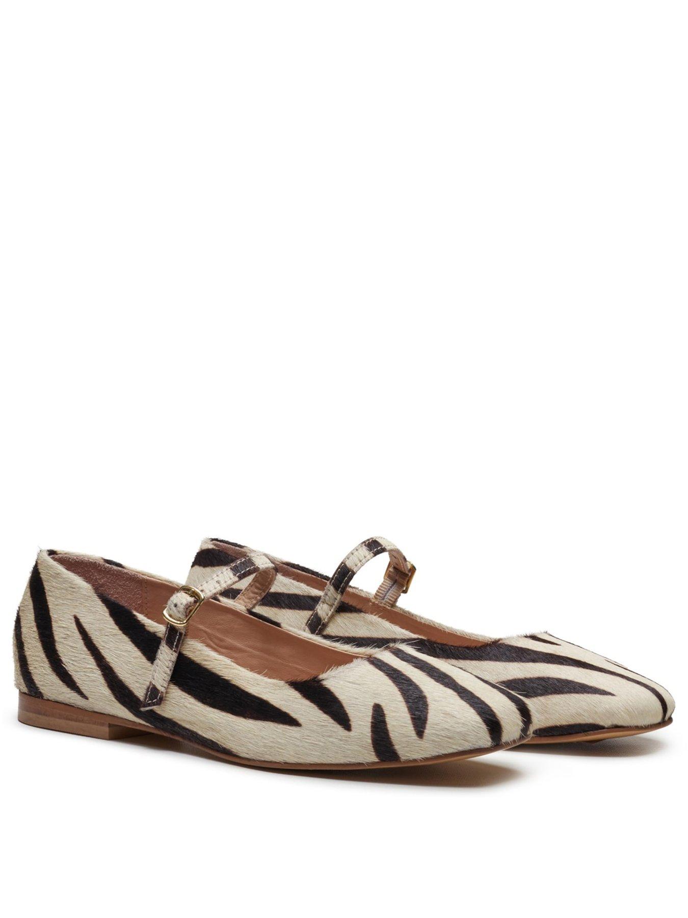 Image 3 of 7 of Hush Puppies Pasha Leather Ballerina