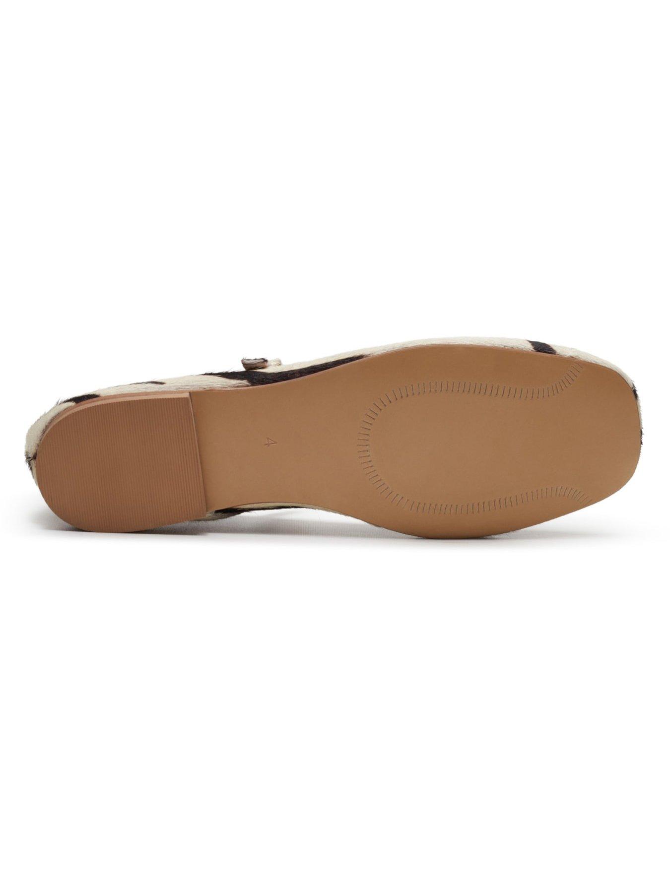 Image 6 of 7 of Hush Puppies Pasha Leather Ballerina