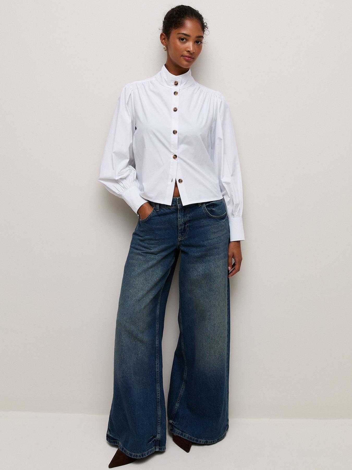Image 3 of 6 of New Look White Funnel Neck Short Shirt