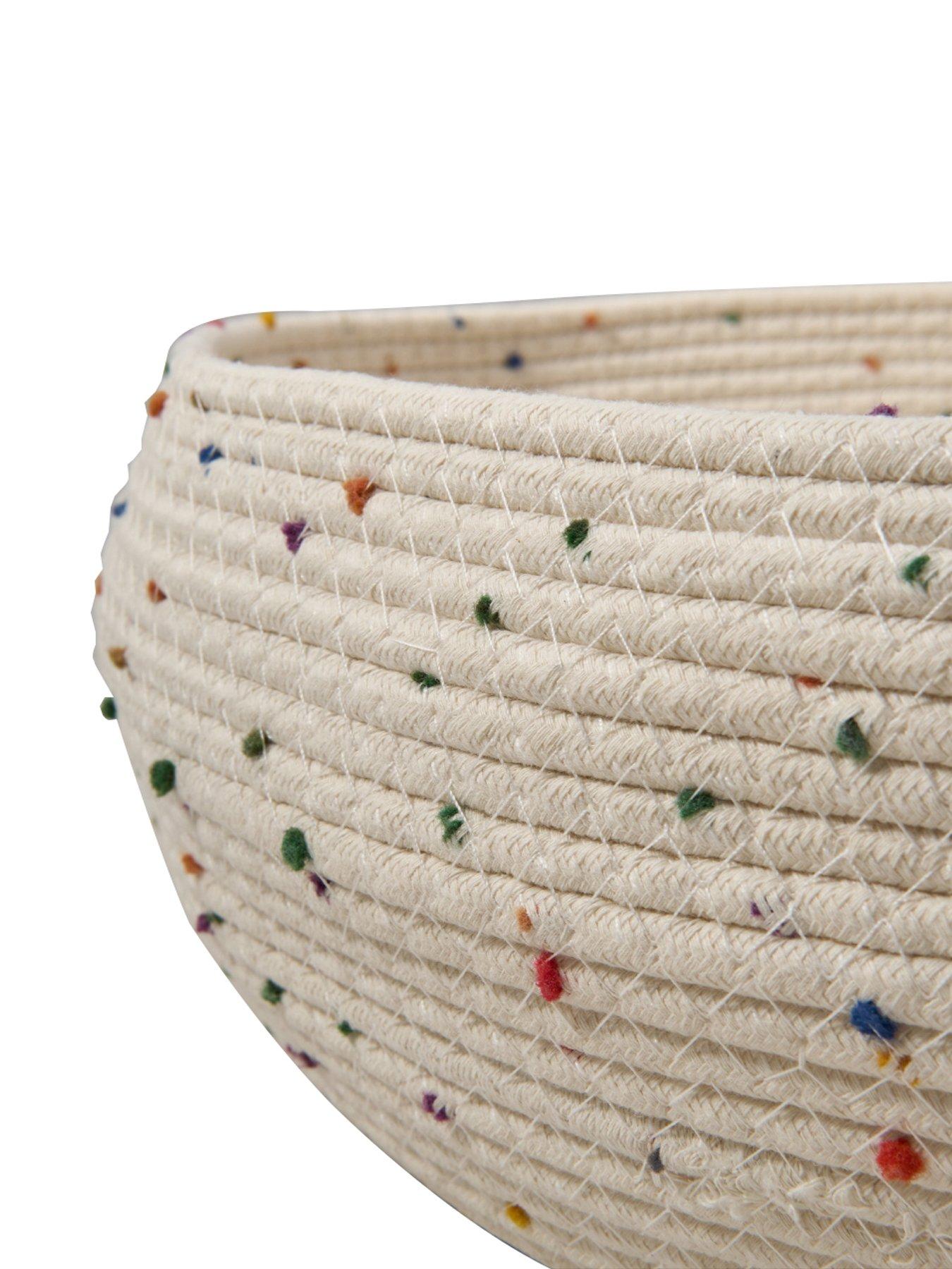 Image 6 of 7 of Living and Home Large Cotton Yarn Cat Scratching bed