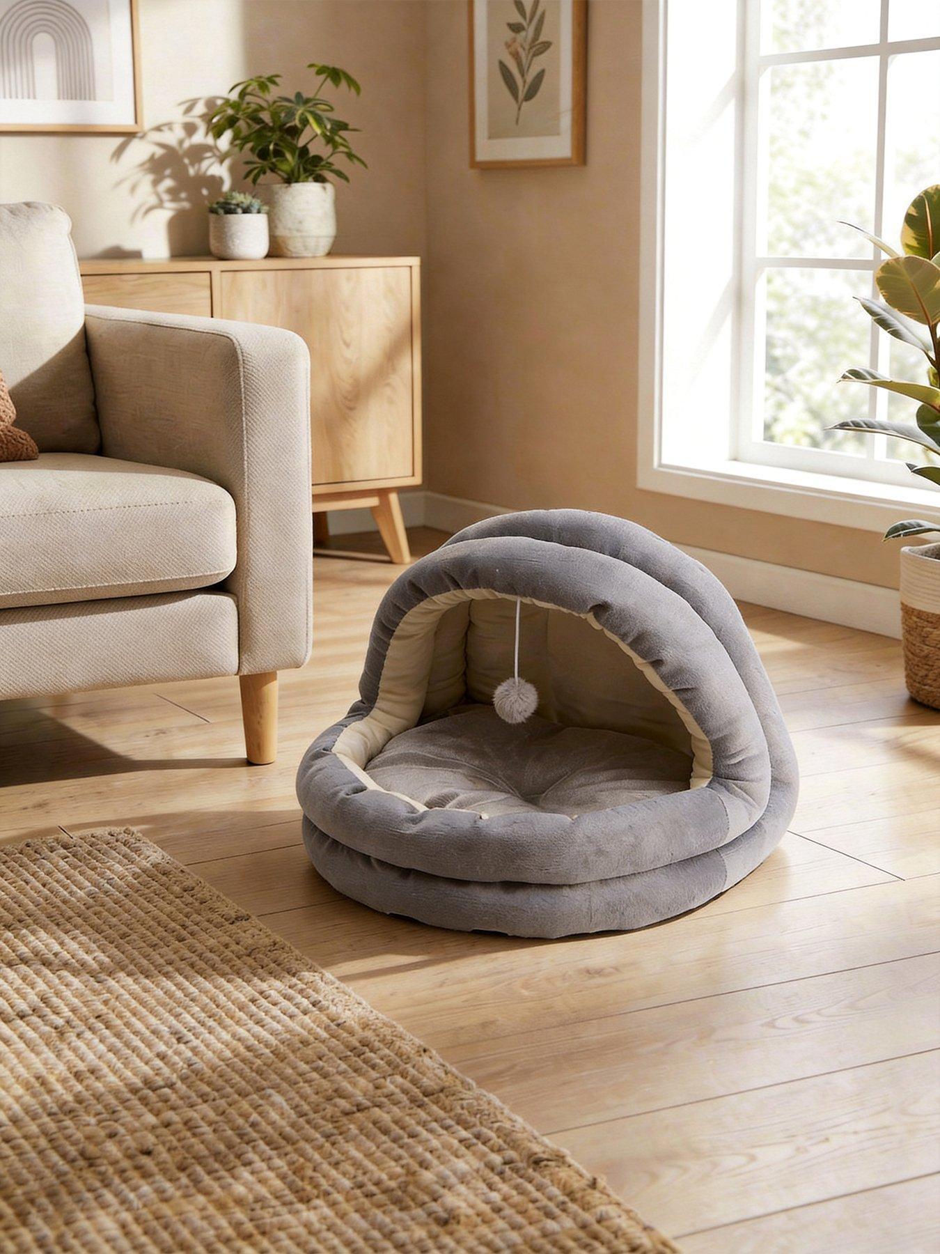 Image 4 of 7 of Living and Home Removable Washable Yurt-style Cat Bed