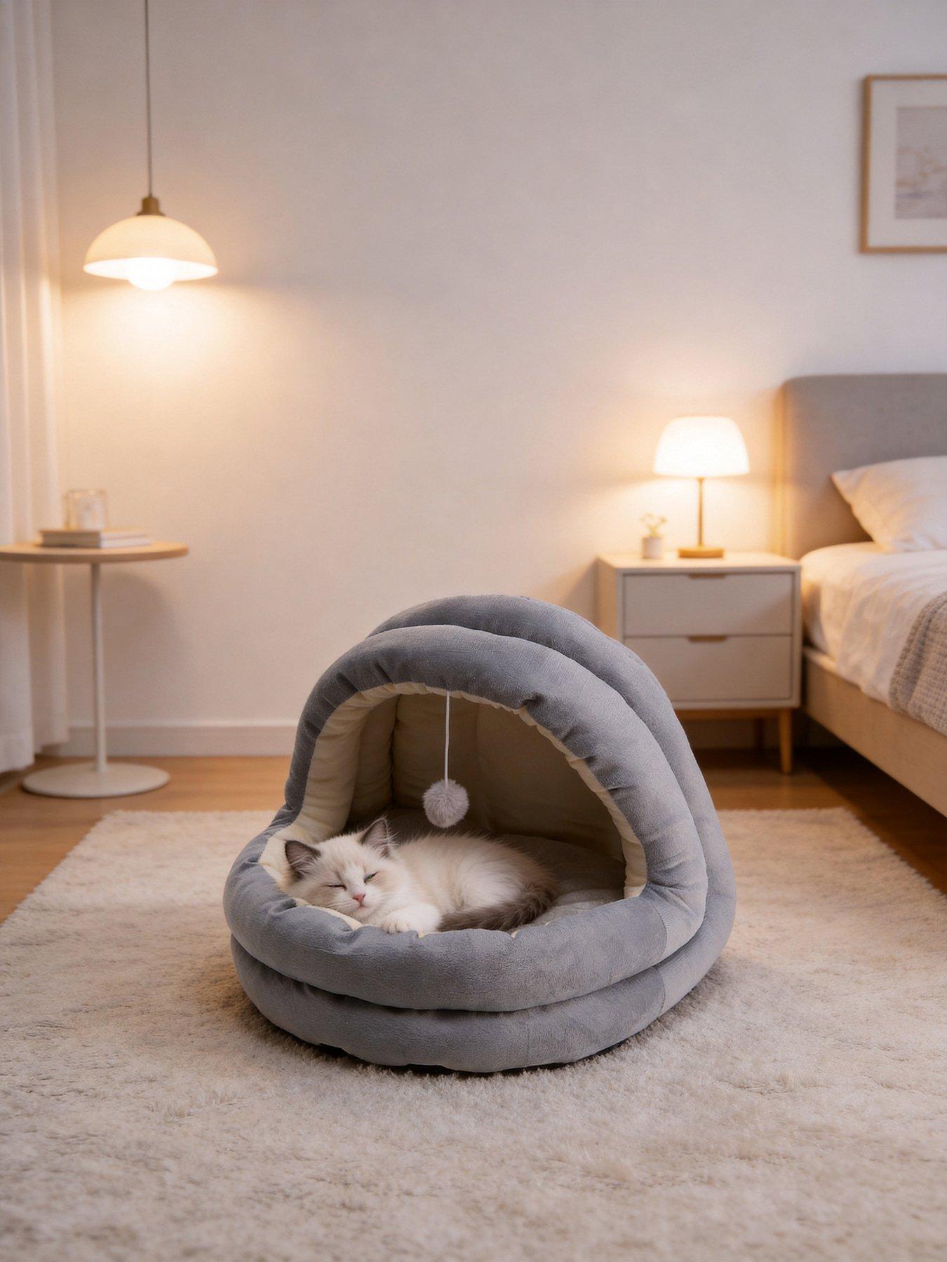 Image 5 of 7 of Living and Home Removable Washable Yurt-style Cat Bed