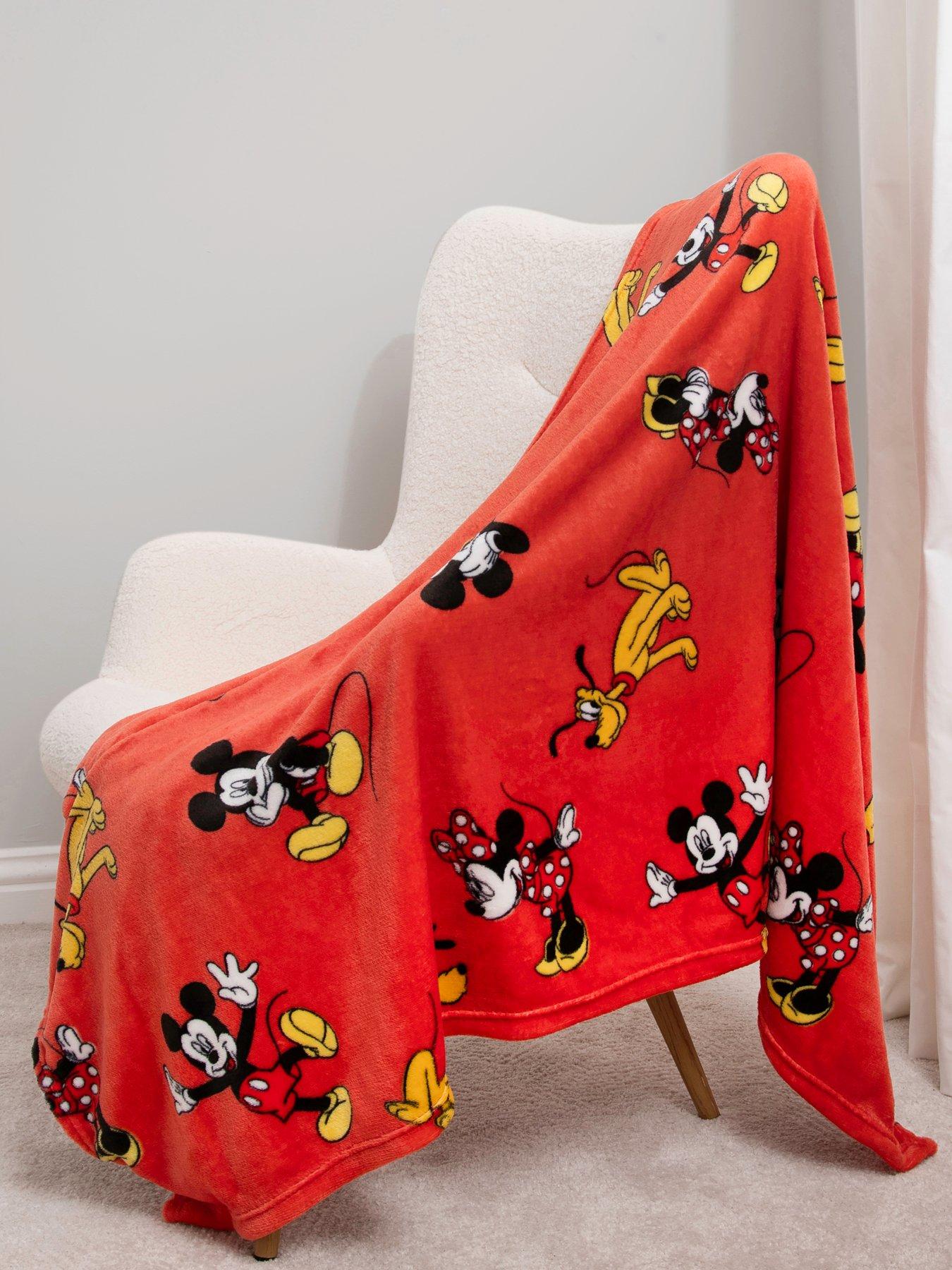 Image 2 of 6 of Mickey Mouse Disney Mickey And Minie Ditsy Rotary Fleece Blanket