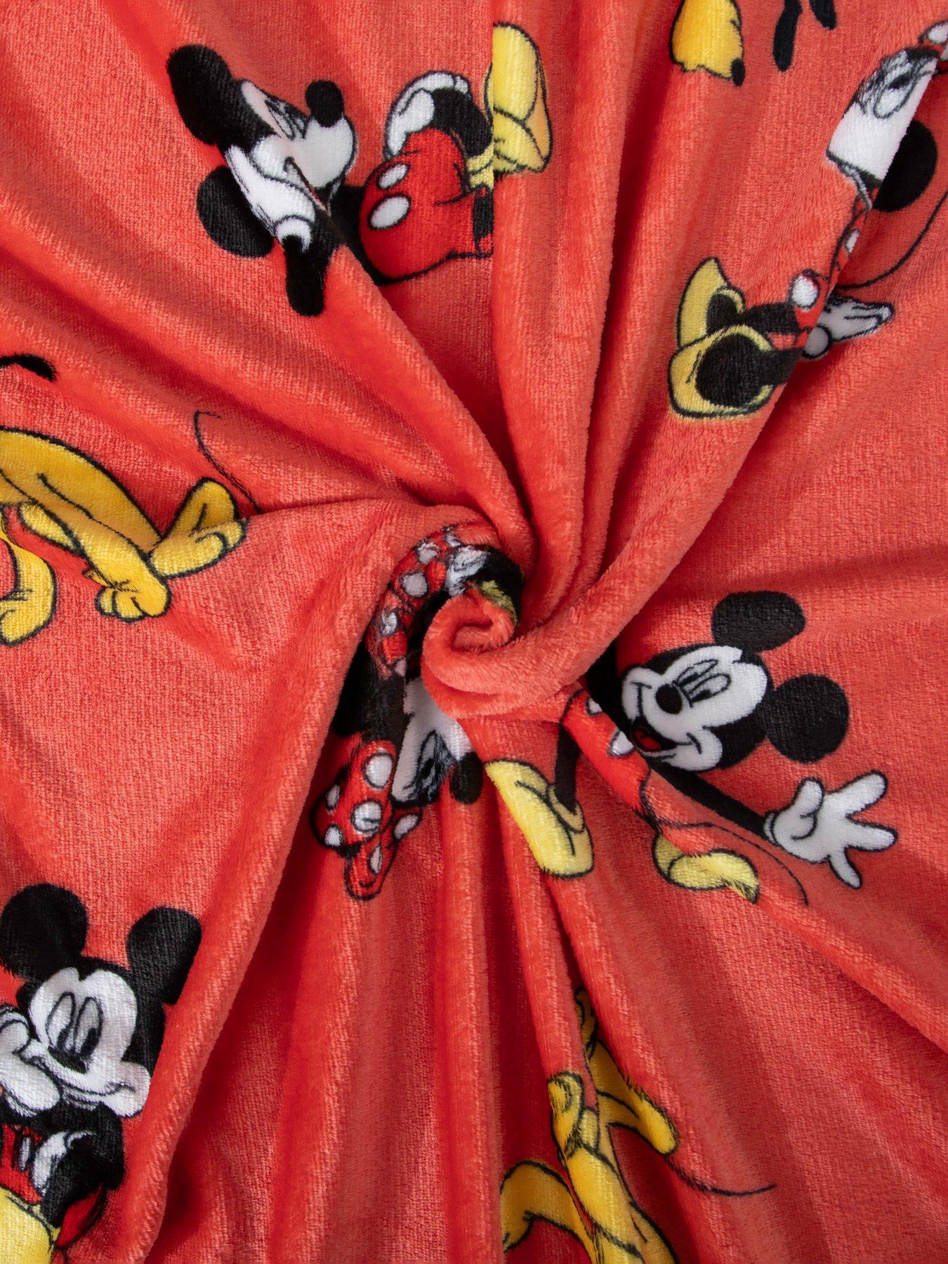 Image 5 of 6 of Mickey Mouse Disney Mickey And Minie Ditsy Rotary Fleece Blanket
