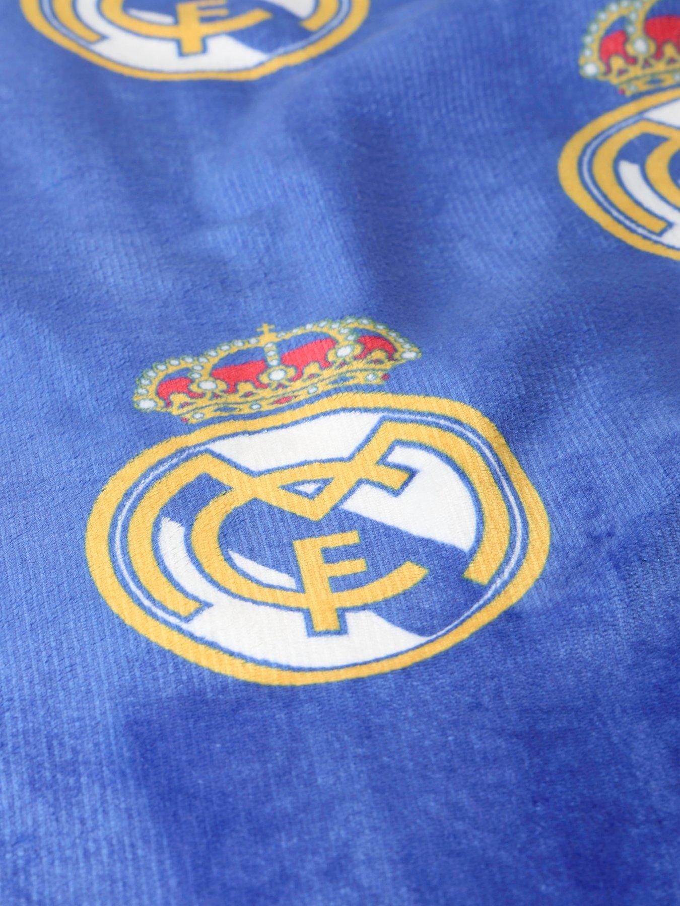 Image 2 of 6 of Real Madrid C.F. Real Madrid  Digi Sherpa Fleece