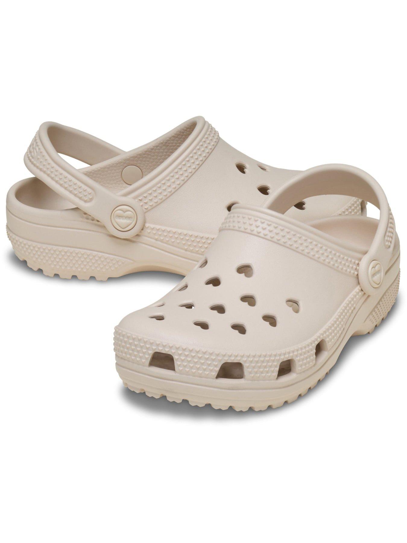 Image 6 of 6 of Crocs Classic Hearts Cut Out Kids