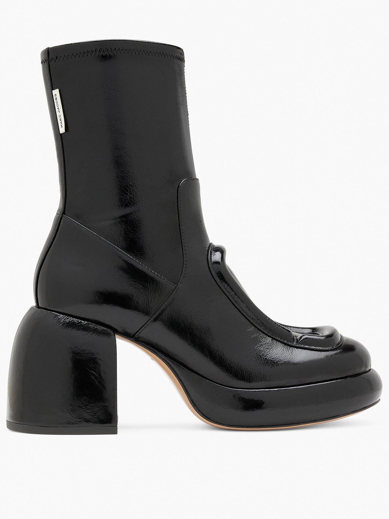 MARC JACOBS The Pop J Marc Ankle Boot - Black