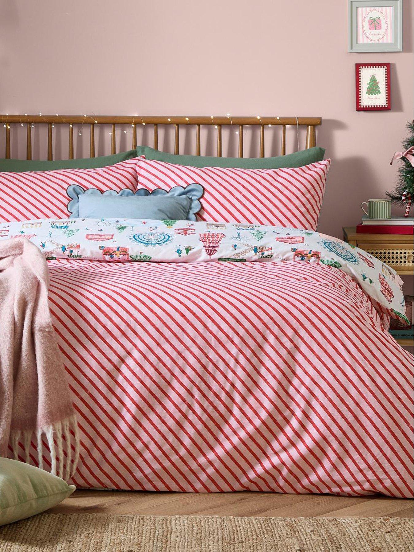 Image 3 of 4 of Furn Winter Wonderland Duvet Set Multicolour