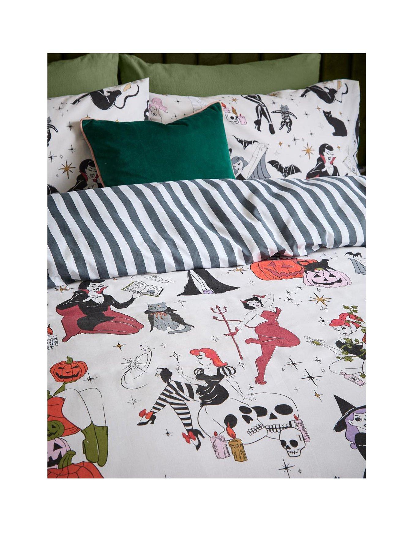 Image 2 of 4 of Furn Trick Or Treat Duvet Set Monochrome