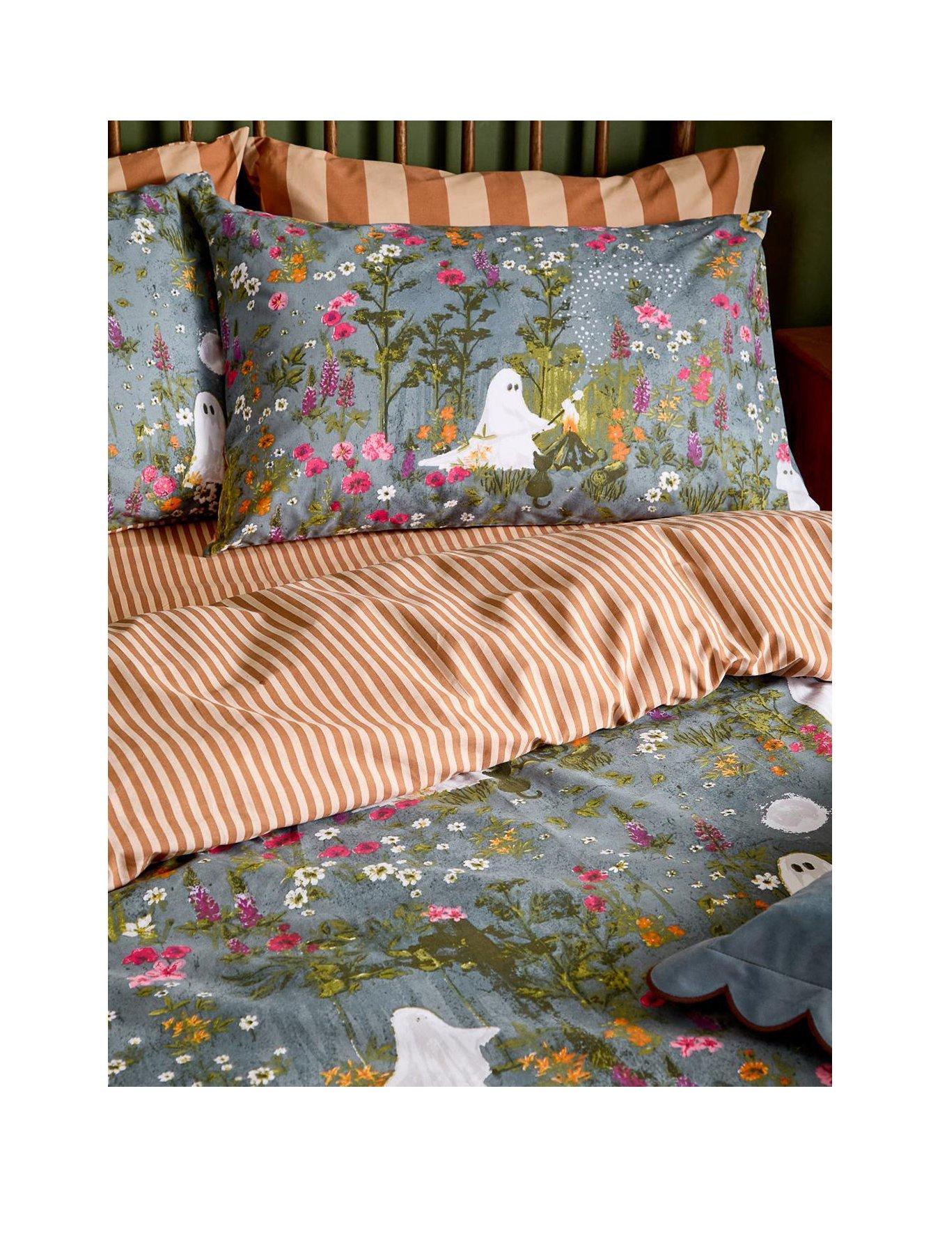 Image 2 of 4 of Furn Bootanical Forest Super King Duvet Set Multi